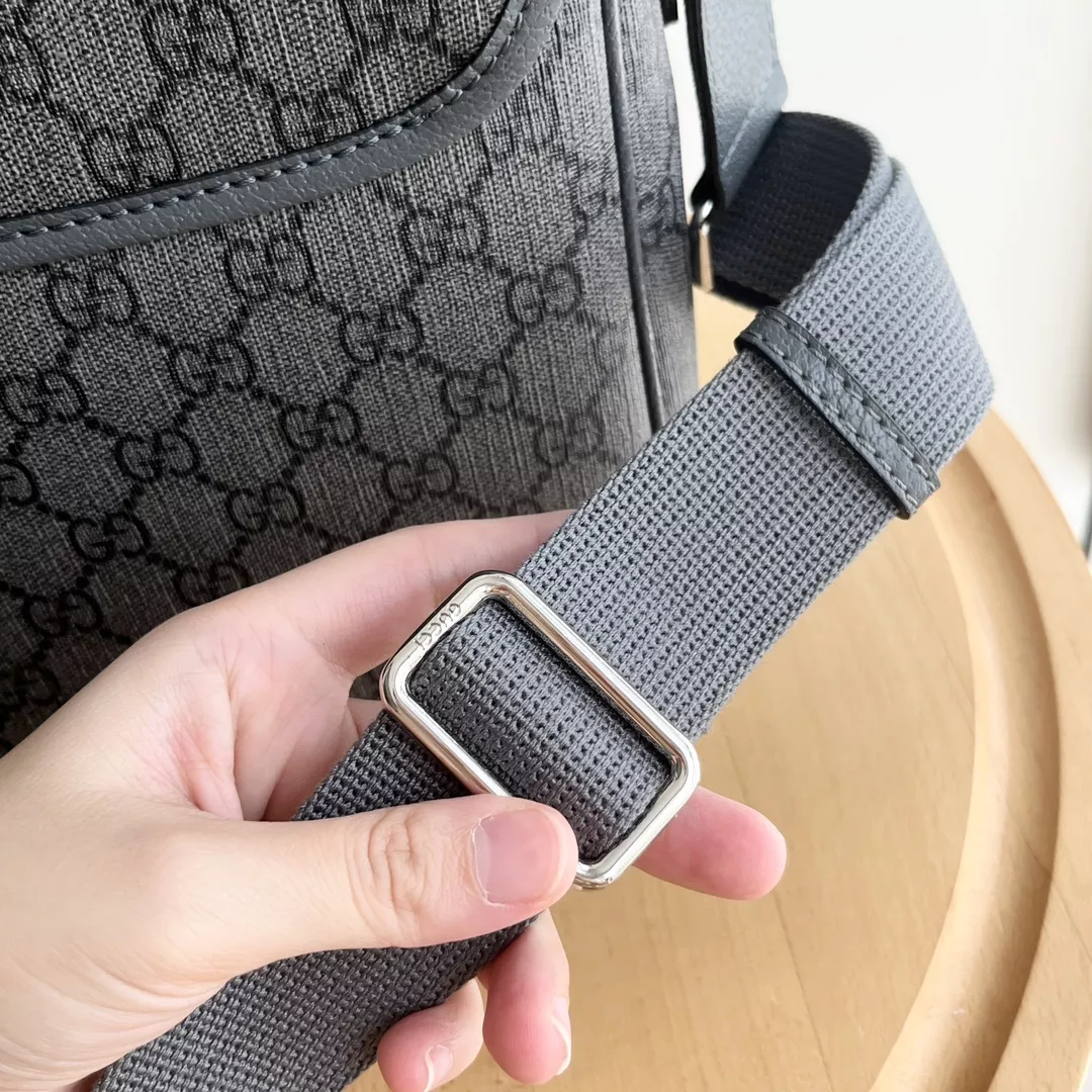 StreetReady 7209 Gucci AAA Man Messenger Bags