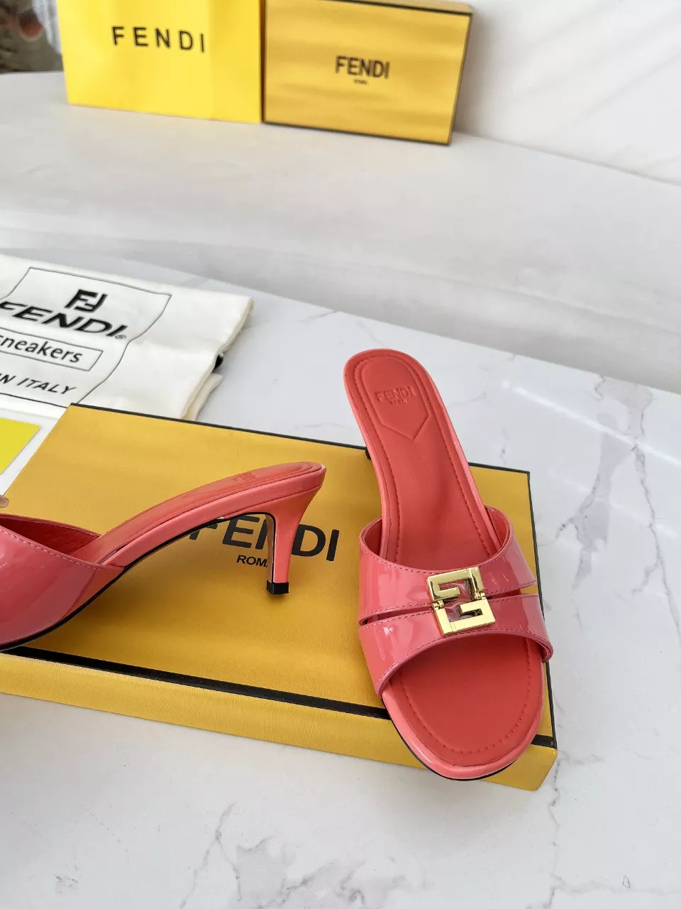 StreetReady 7257 Fendi Slippers For Women