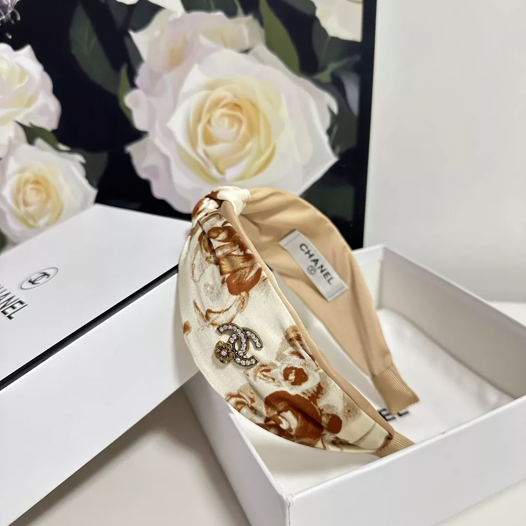 StreetReady 7421 Chanel Headband