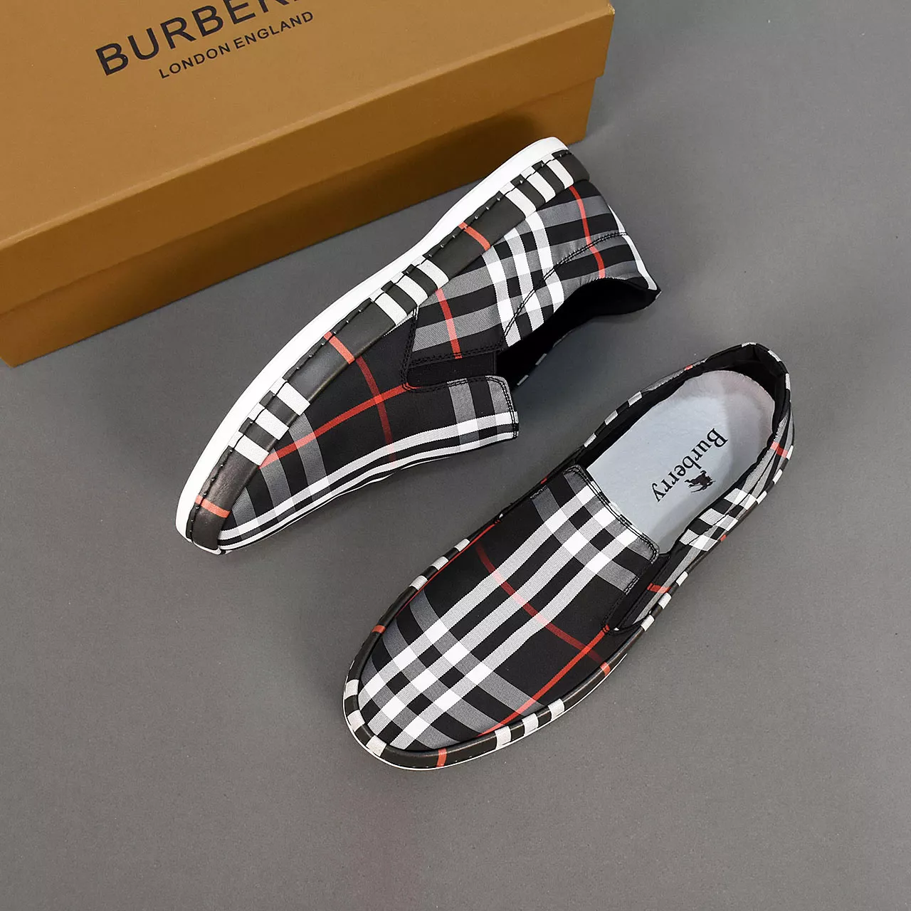 StreetReady 7700 Burberry Casual Shoes For Men