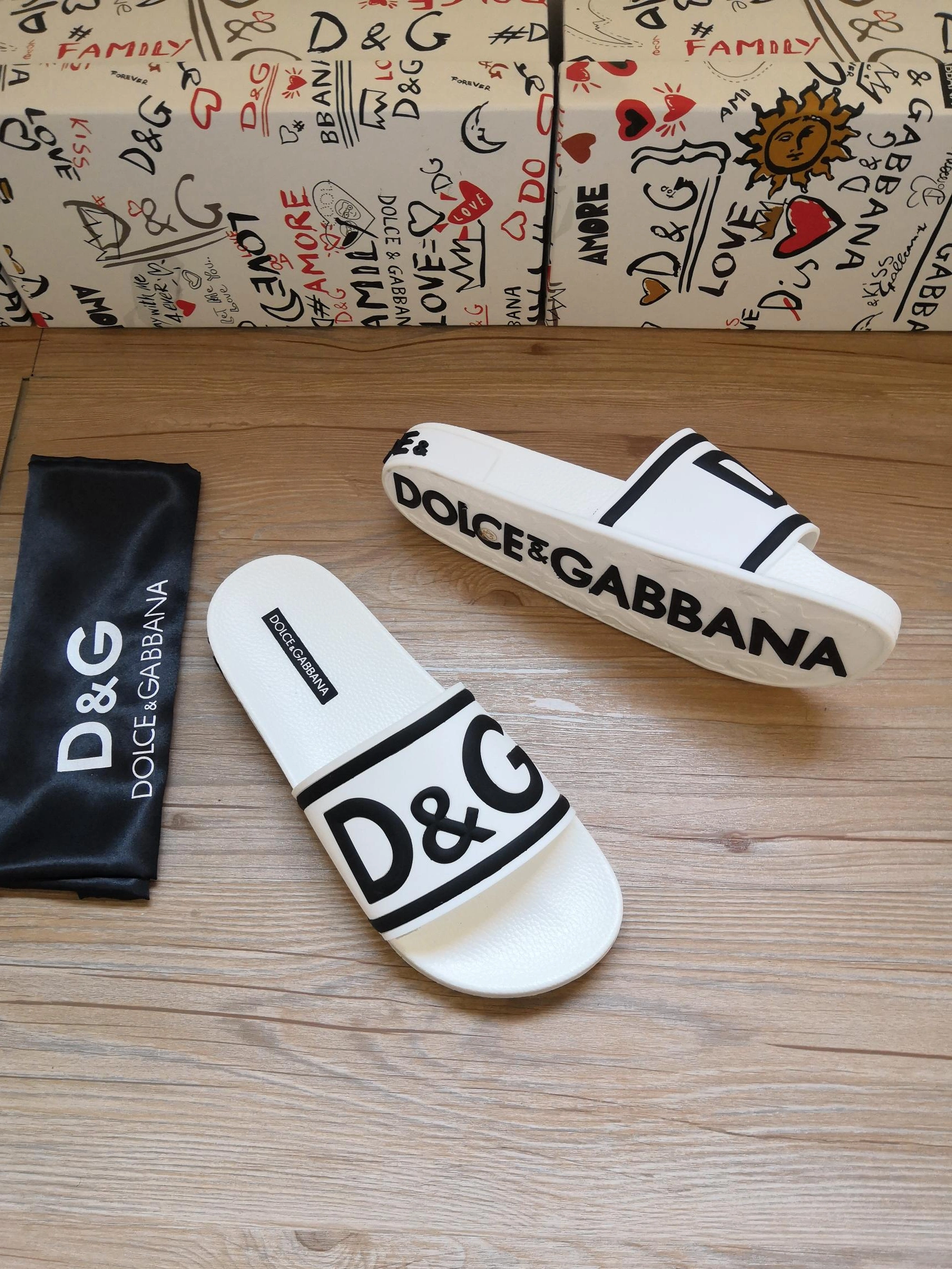 StreetReady 7721 Dolce & Gabbana D&G Slippers For Women