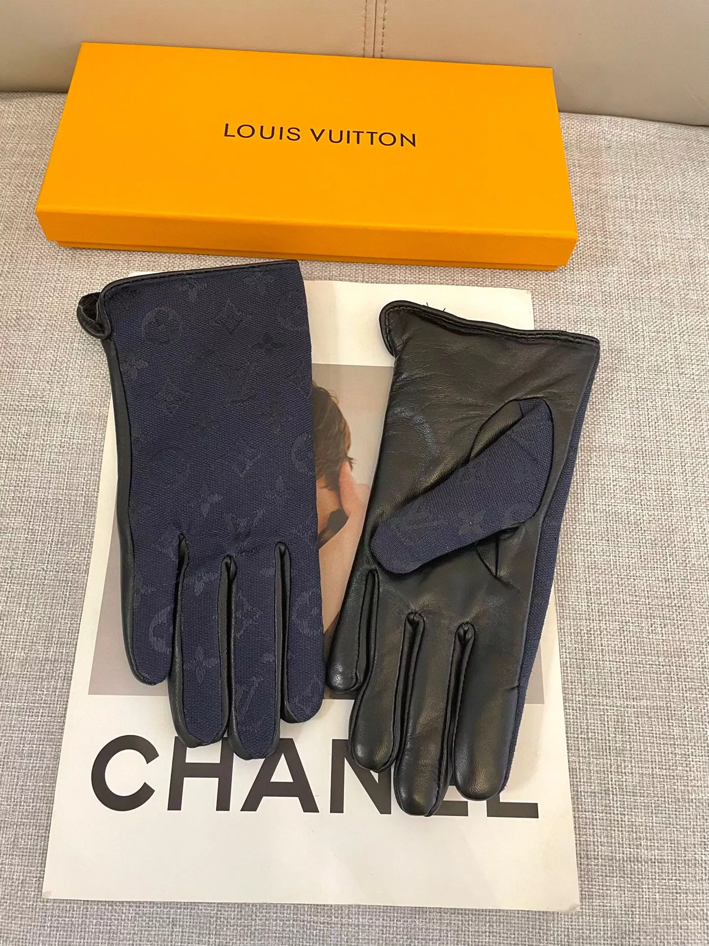 StreetReady 8095 Louis Vuitton LV Gloves