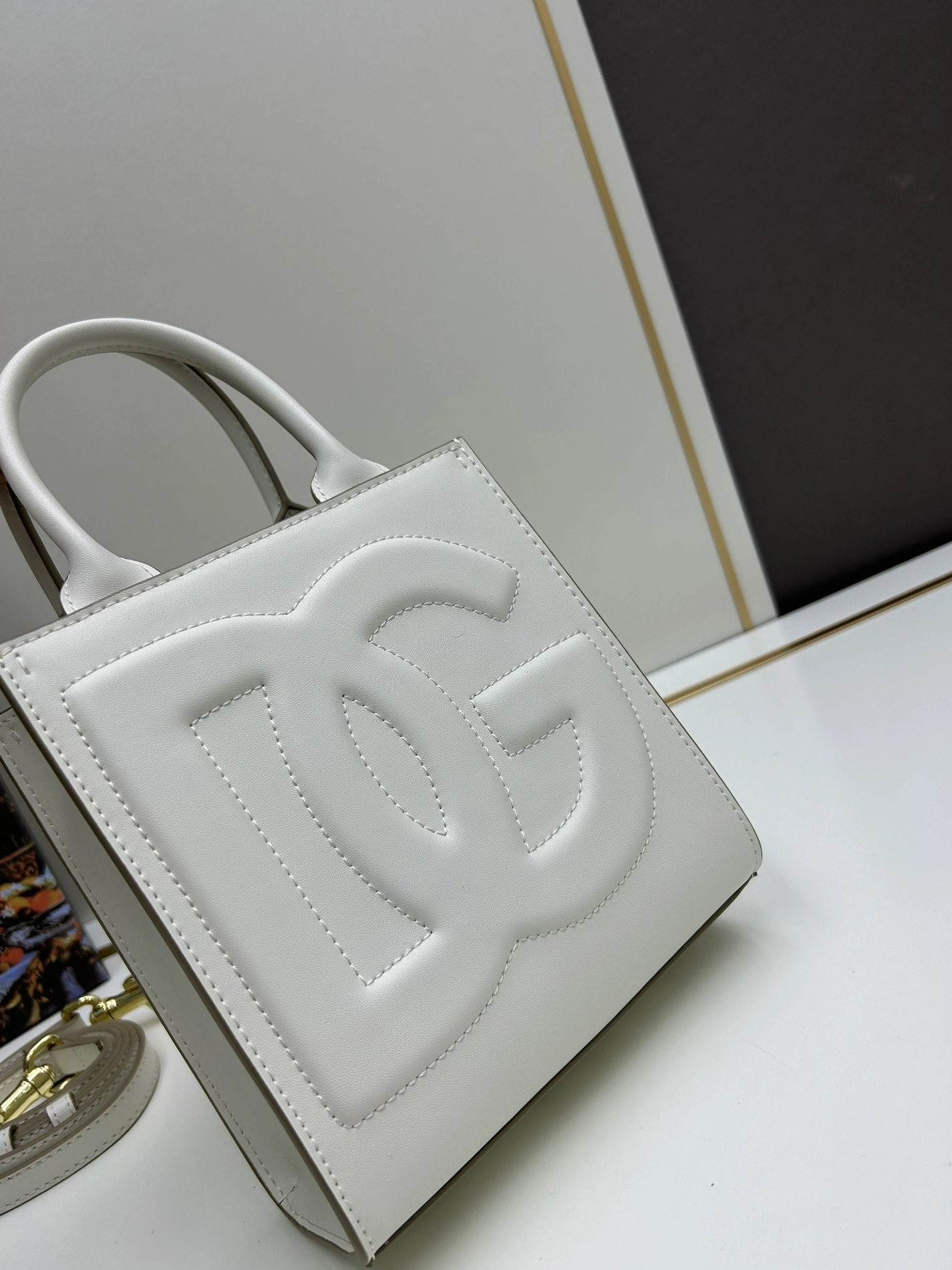 StreetReady 8206 Dolce & Gabbana AAA Quality Handbags For Women