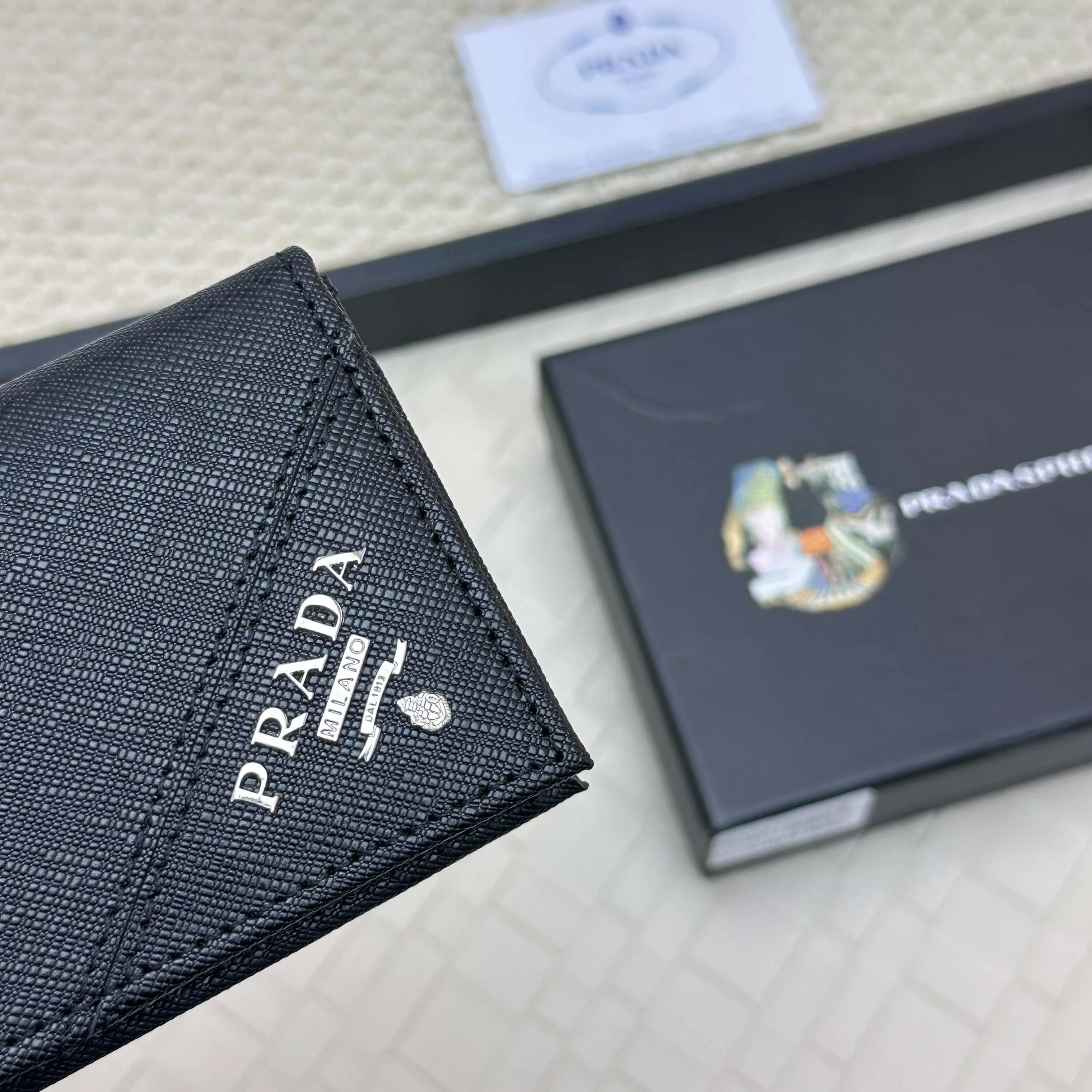 StreetReady 8289 Prada Card Case