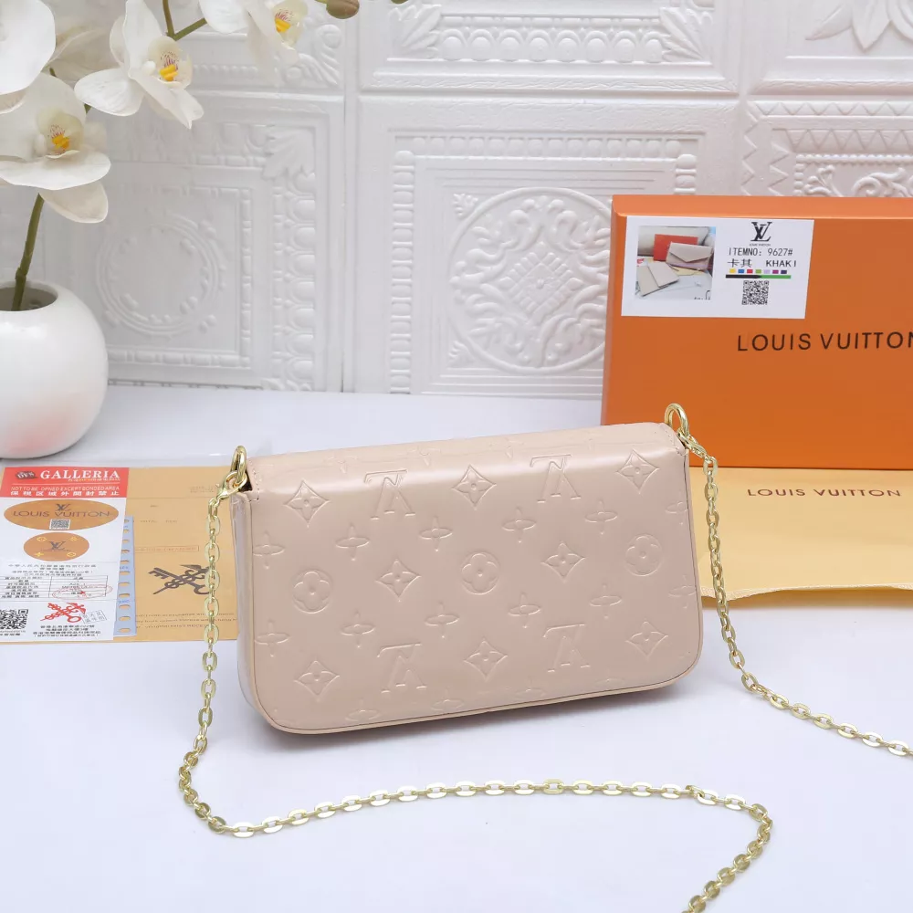 StreetReady 8416 Louis Vuitton Messenger Bags For Women