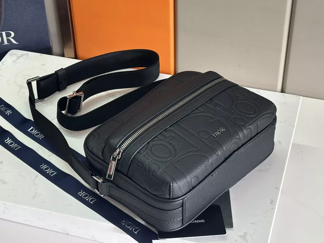 StreetReady 8595 Christian Dior AAA Man Messenger Bags