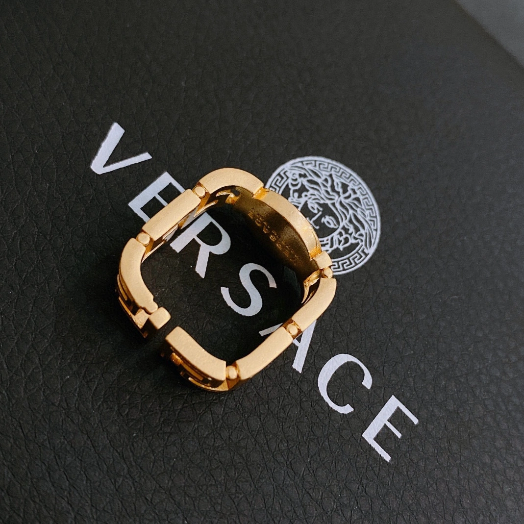 StreetReady 9241 Versace Rings