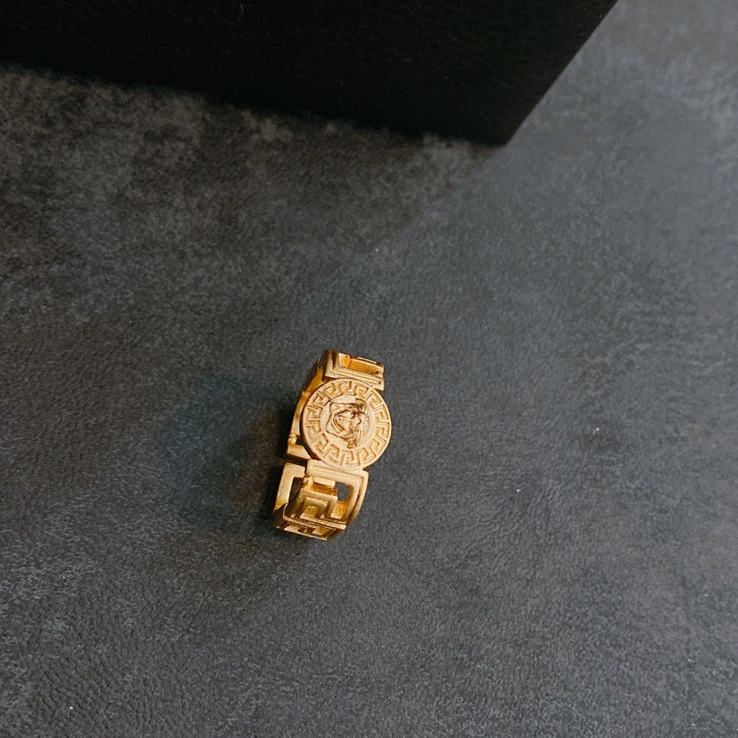 StreetReady 9241 Versace Rings