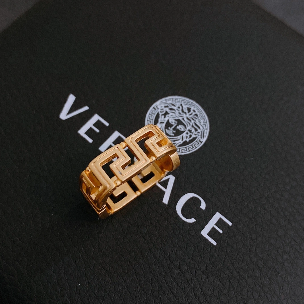 StreetReady 9241 Versace Rings