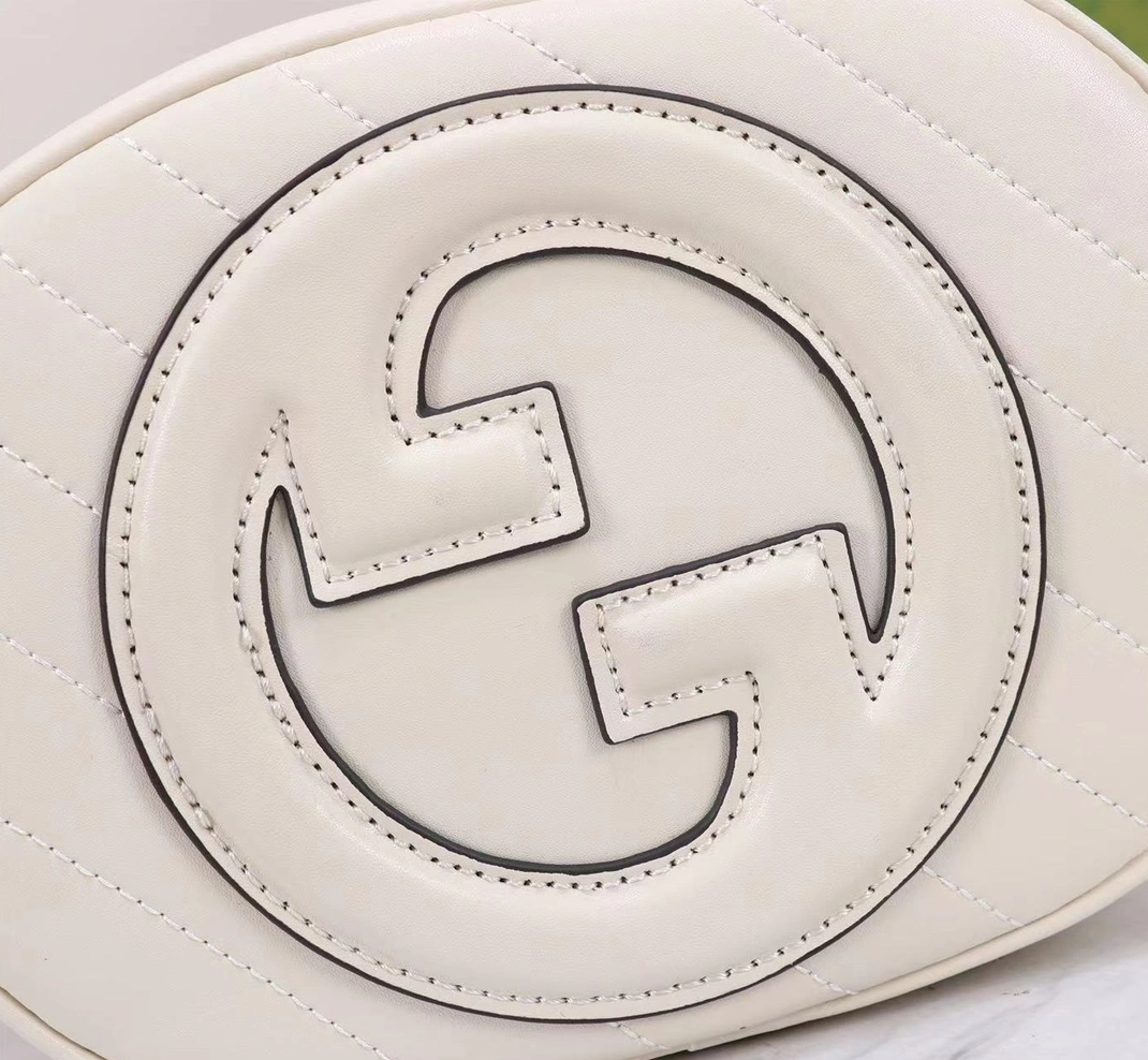 StreetReady 9328 Gucci AAA Quality Messenger Bags For Women