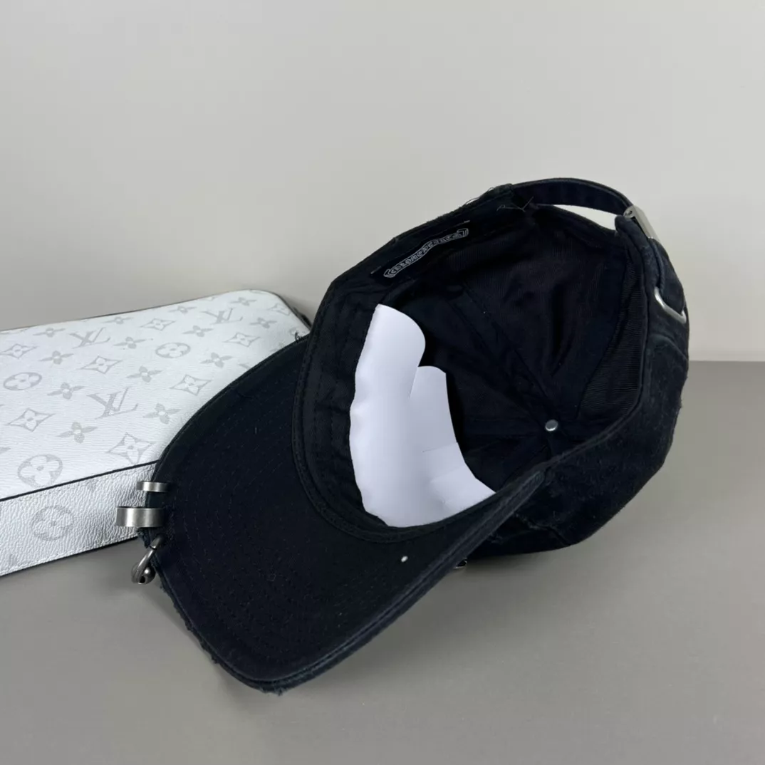 StreetReady 952 Chrome Hearts Caps