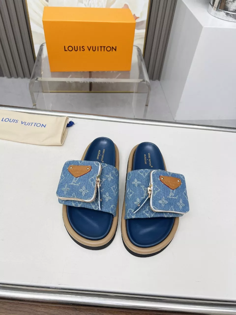 StreetReady 9871 Louis Vuitton Slippers For Women