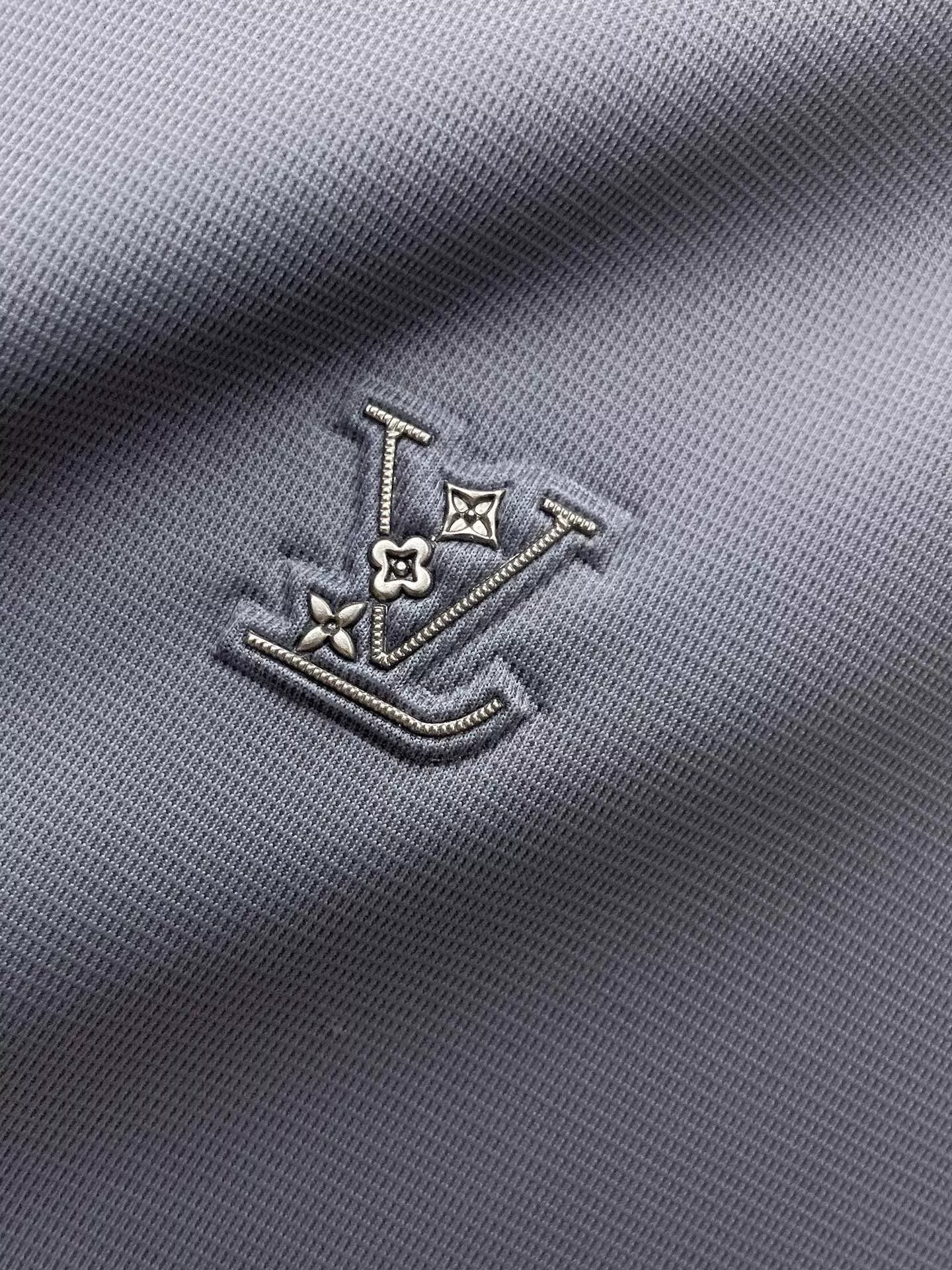 Stylish 1224 Louis Vuitton LV T-Shirts Short Sleeved For Men