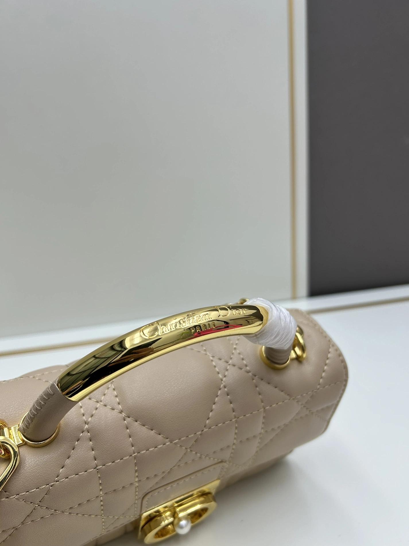 Stylish 1270 Christian Dior AAA Quality Messenger Bags For Women