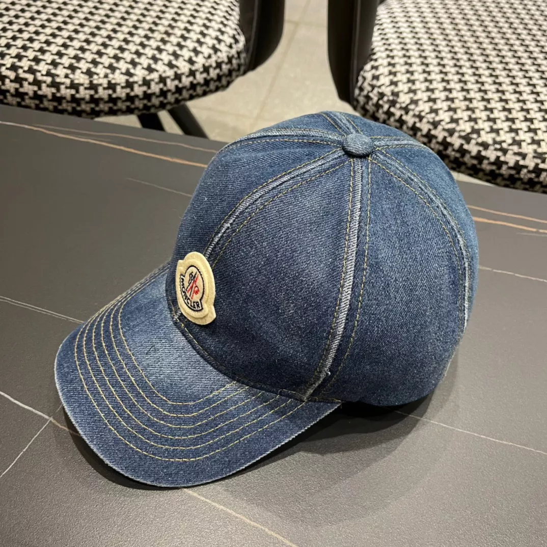 Stylish 1532 Moncler Caps