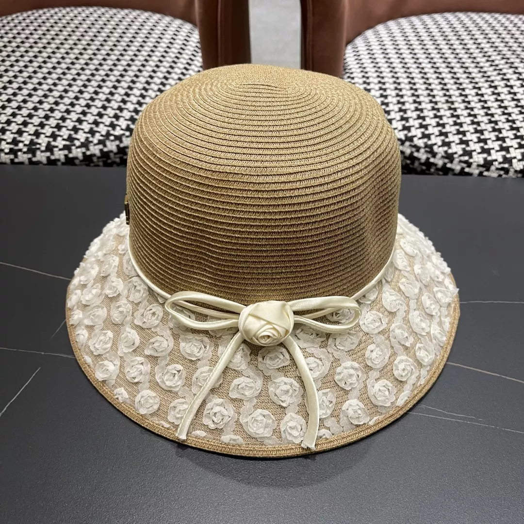 Stylish 1555 Christian Dior Caps