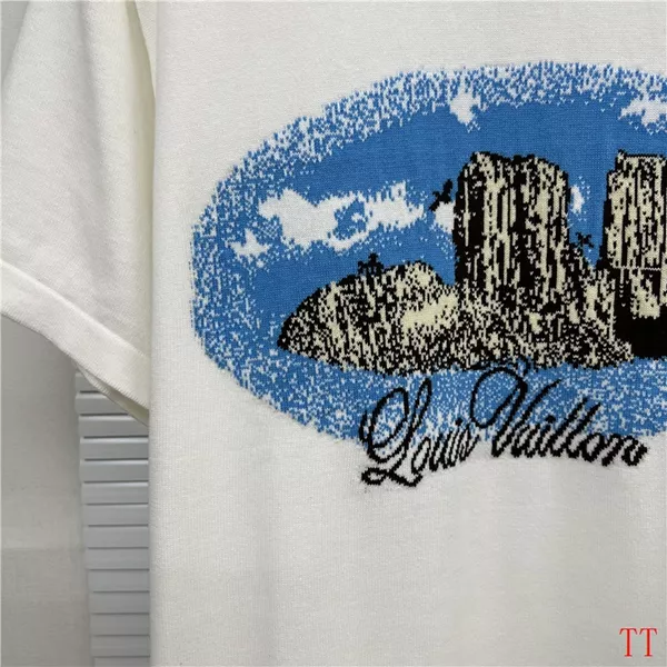 Stylish 1567 Louis Vuitton LV T-Shirts Short Sleeved For Men
