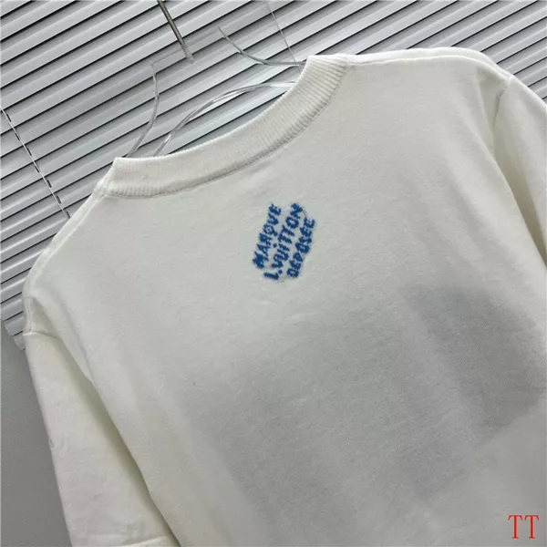 Stylish 1567 Louis Vuitton LV T-Shirts Short Sleeved For Men