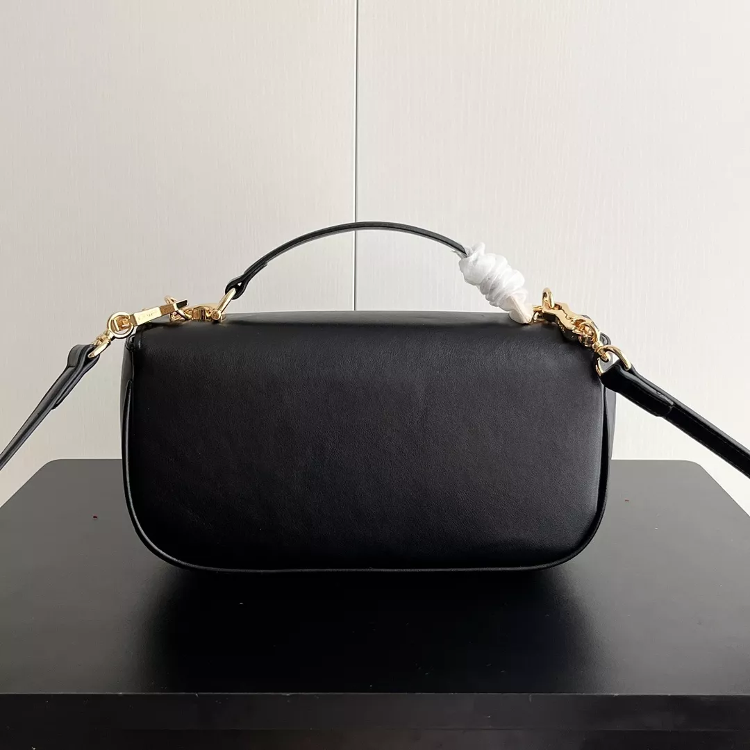 Stylish 1647 Gucci AAA Quality Messenger Bags For Women