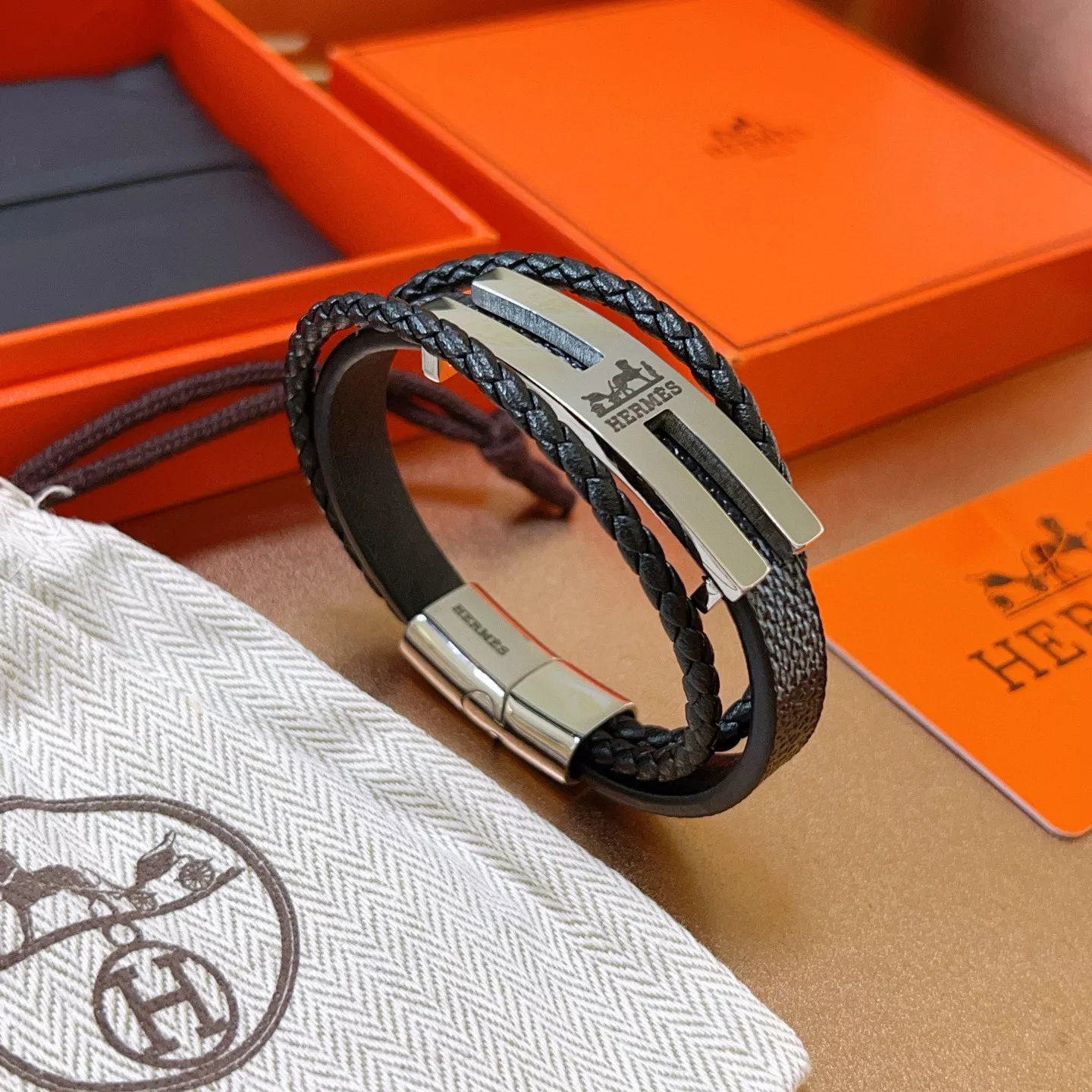 Stylish 1766 Hermes Bracelets
