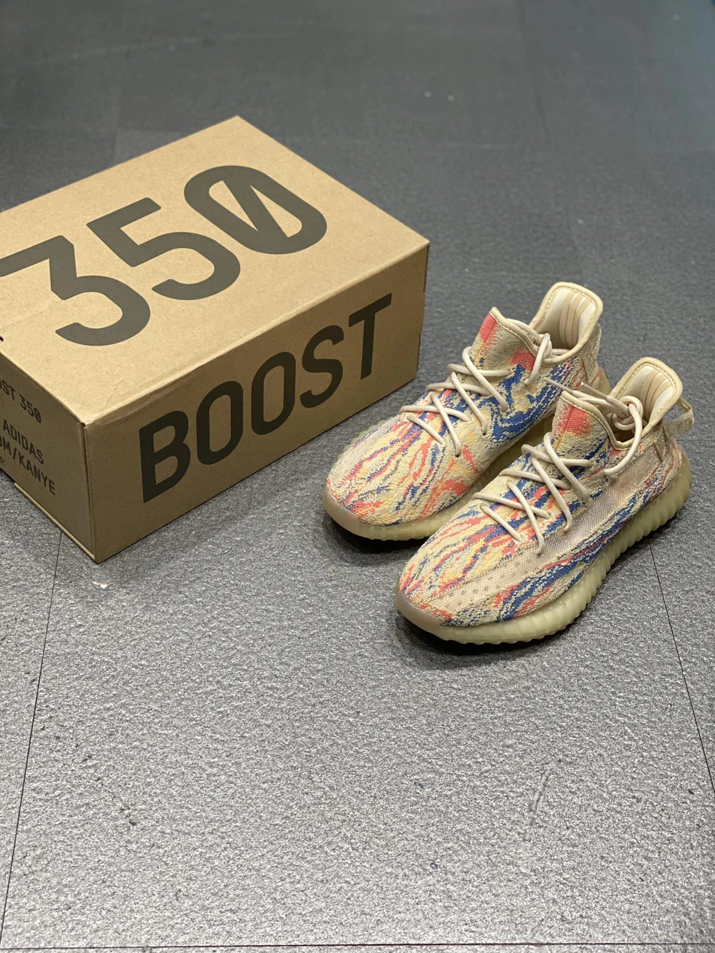Stylish 1866 Adidas Yeezy Shoes For Women