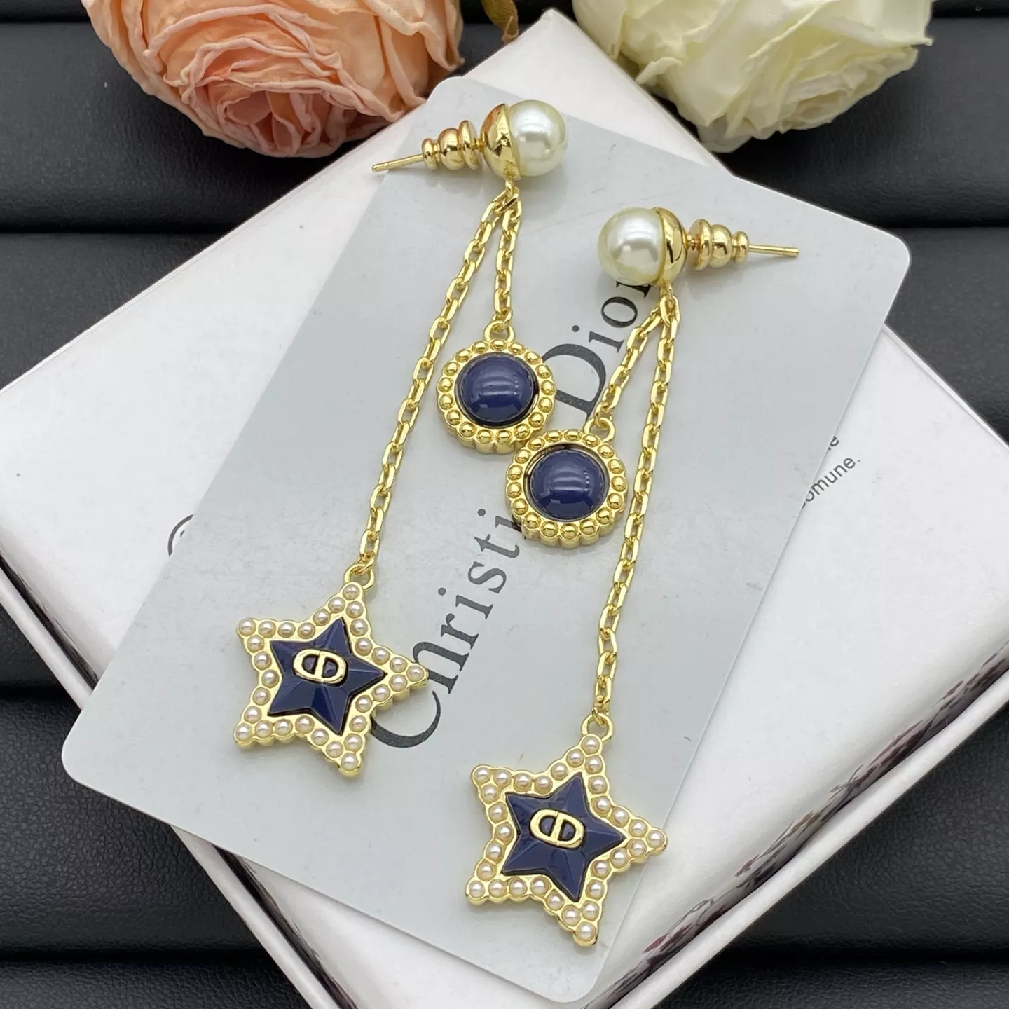 Stylish 1870 Christian Dior Earrings For Women