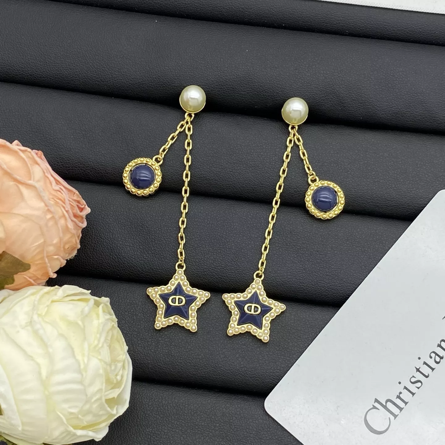 Stylish 1870 Christian Dior Earrings For Women