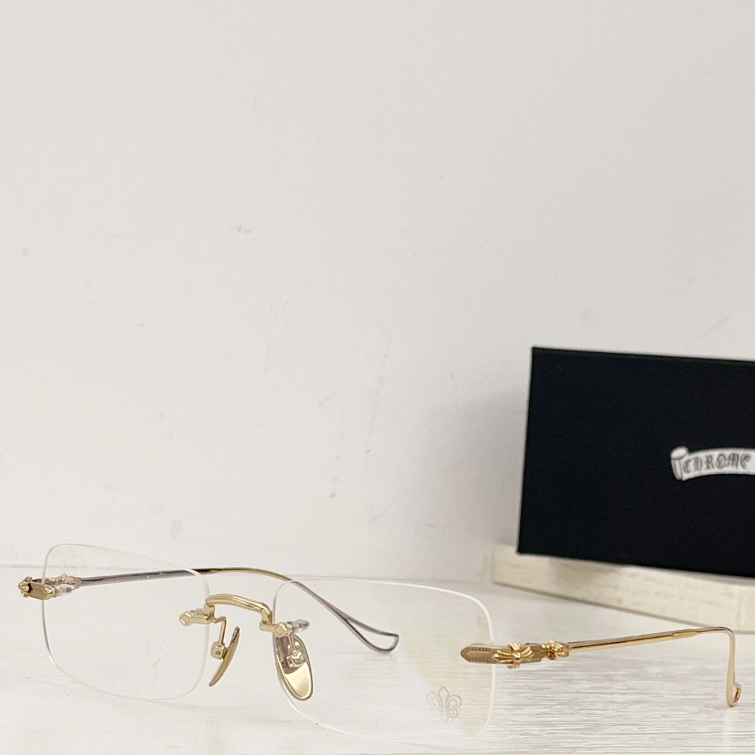 Stylish 1894 Chrome Hearts Goggles