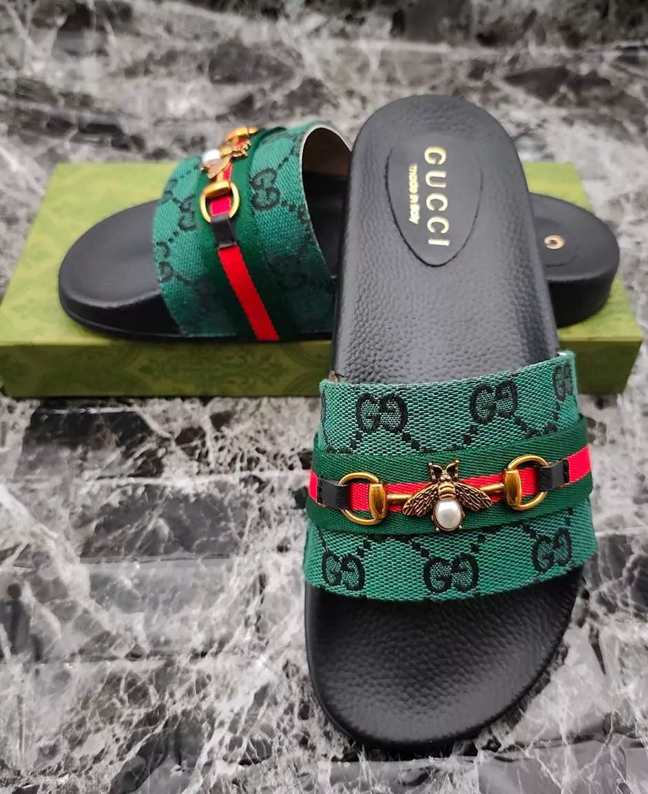 Stylish 202 Gucci Slippers For Men