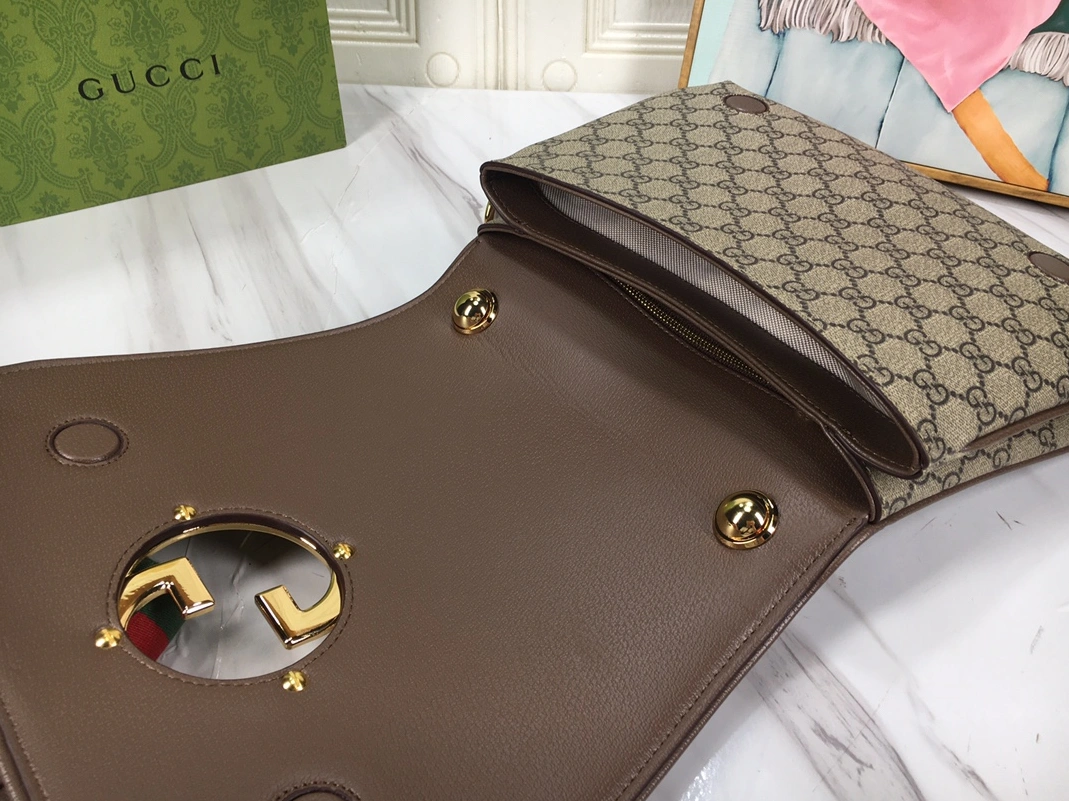 Stylish 2076 Gucci AAA Quality Shoulder Bags For Women