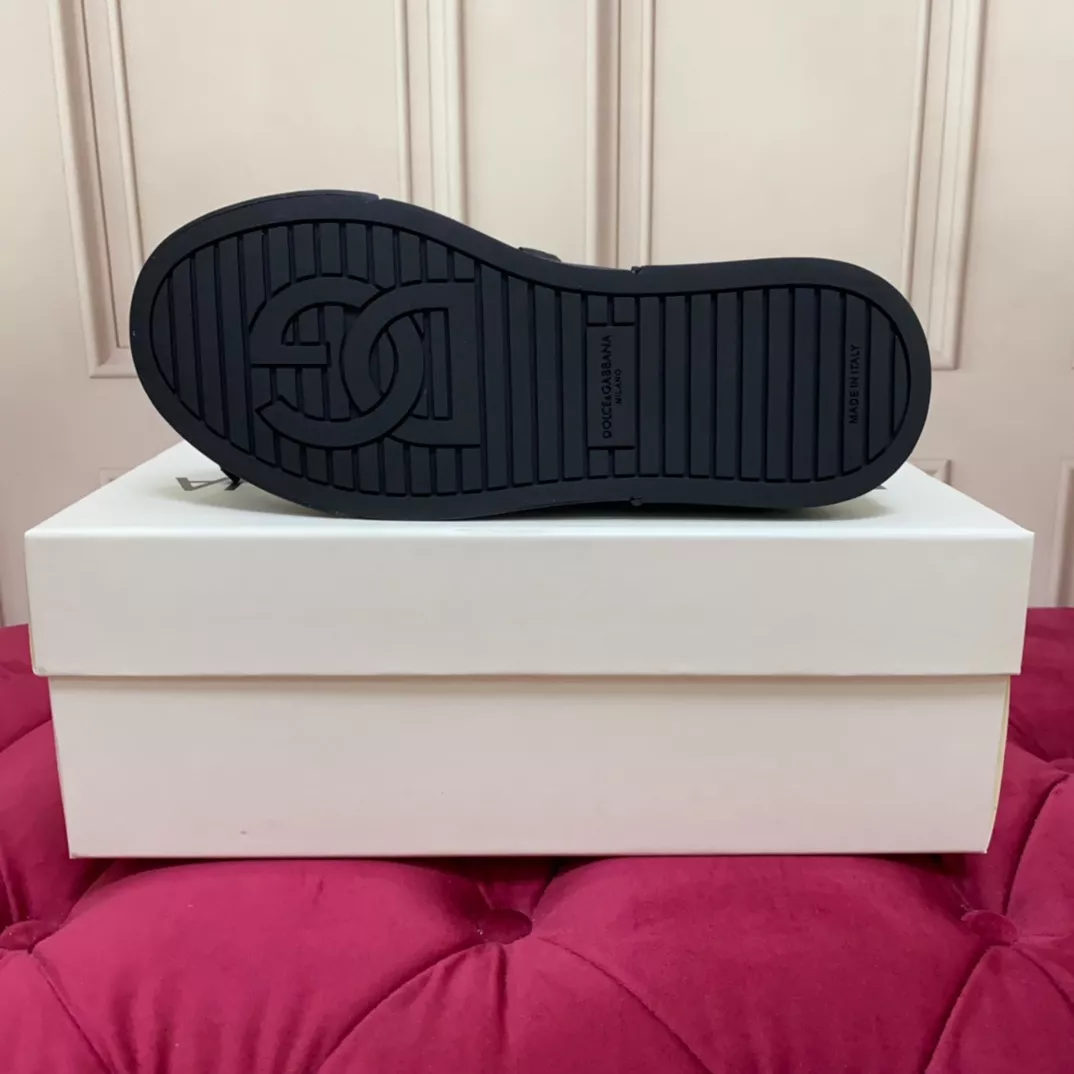 Stylish 2152 Dolce & Gabbana D&G Casual Shoes For Men