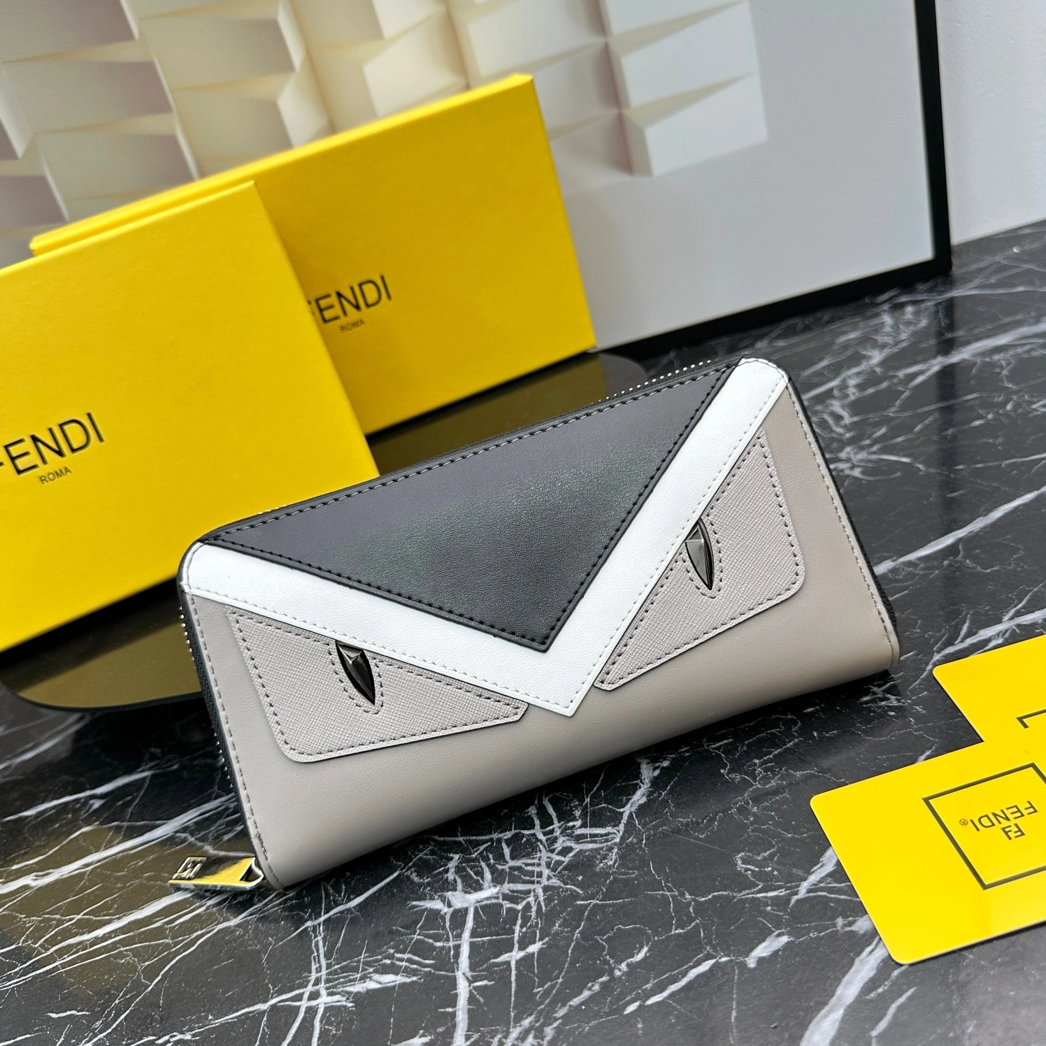 Stylish 2189 Fendi Wallets For Unisex