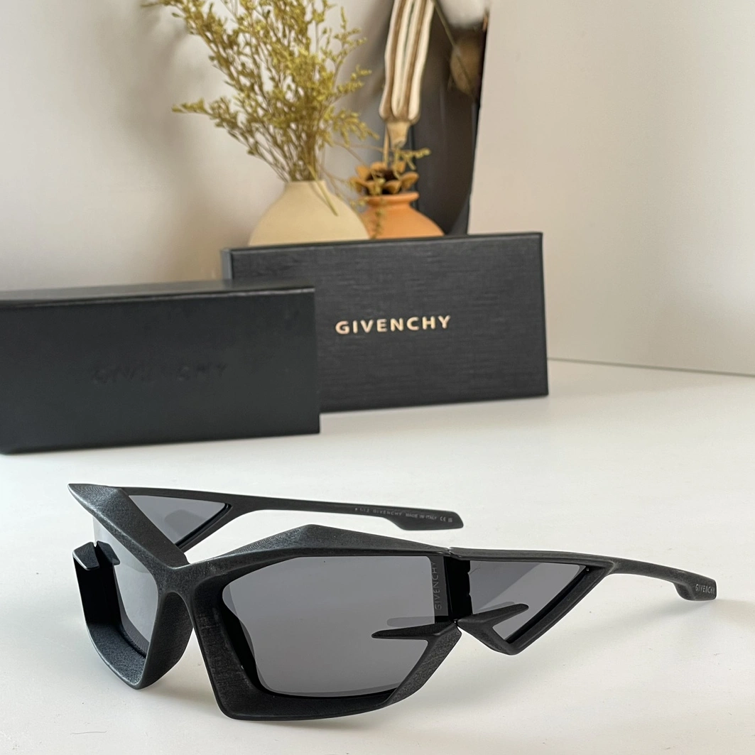 Stylish 2200 Givenchy AAA Quality Sunglasses