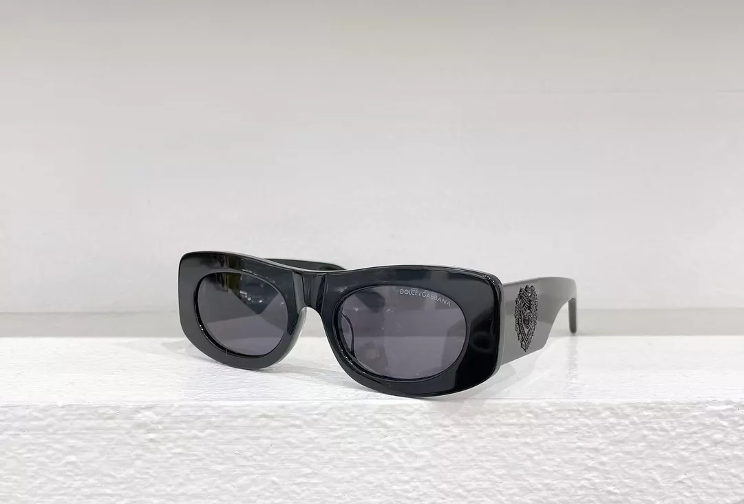 Stylish 2400 Dolce & Gabbana AAA Quality Sunglasses