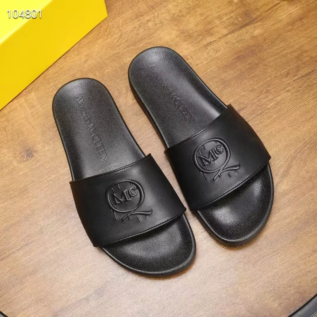 Stylish 2445 Alexander McQueen Slippers For Men