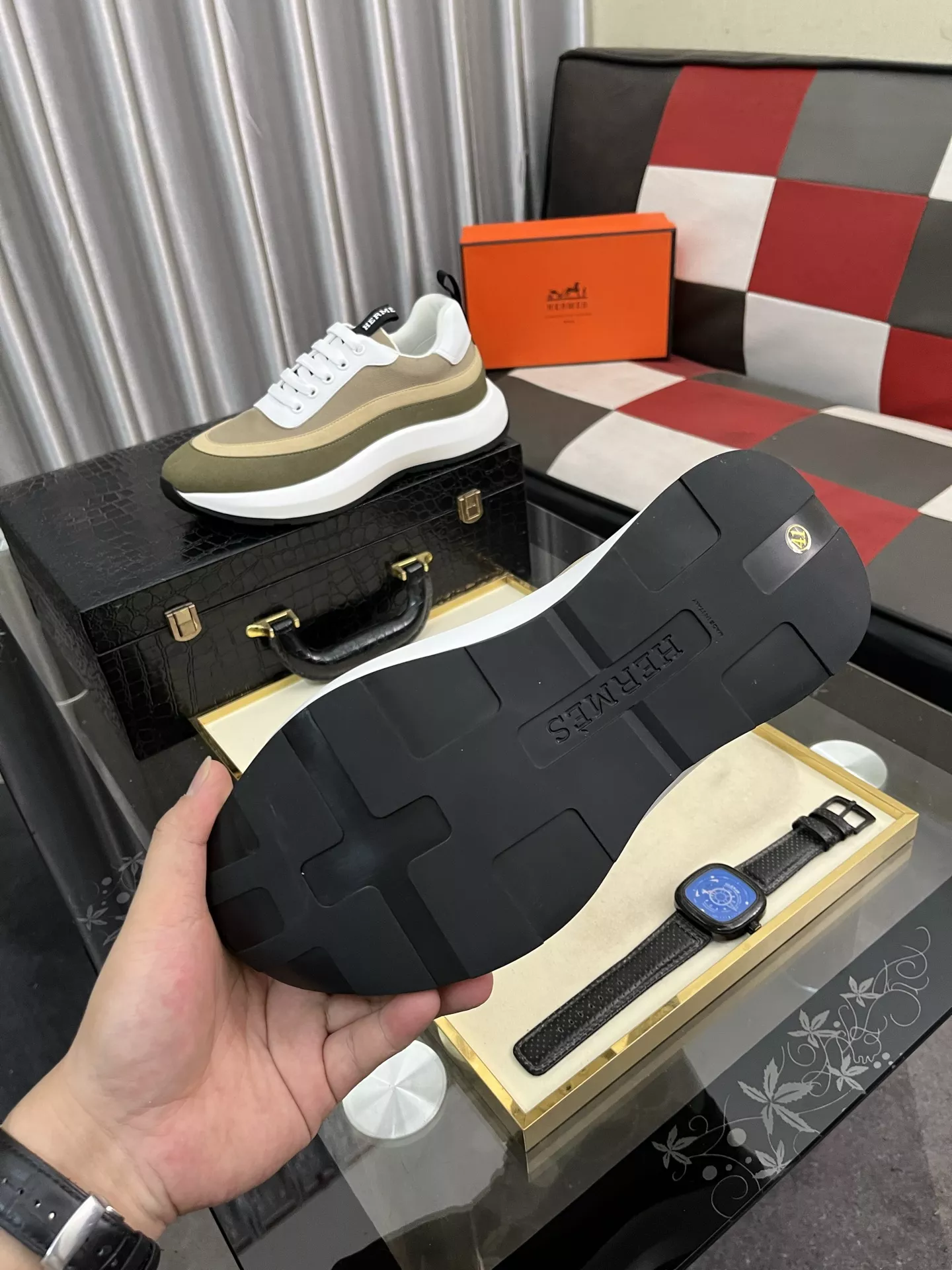 Stylish 2523 Hermes Casual Shoes For Men