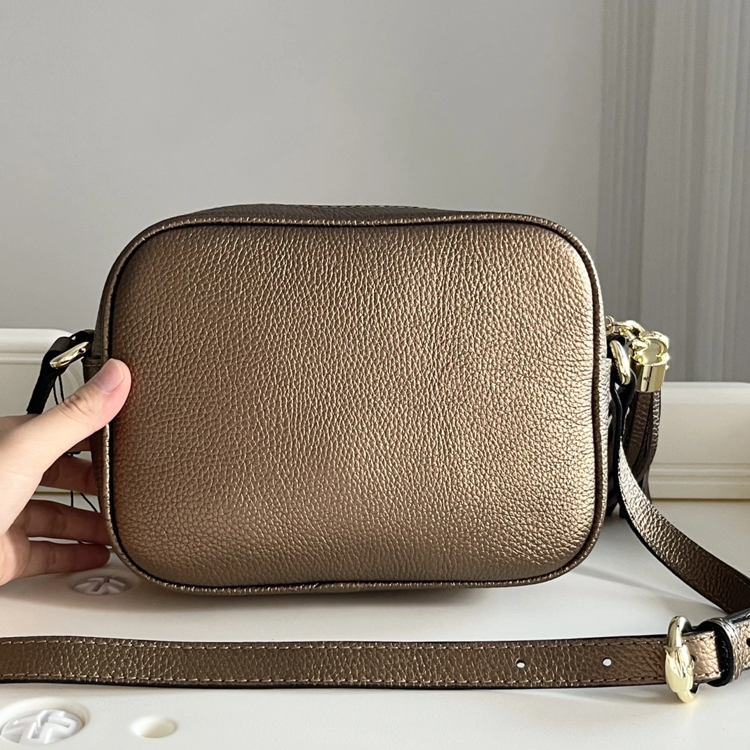 Stylish 2644 Gucci AAA Quality Messenger Bags For Women