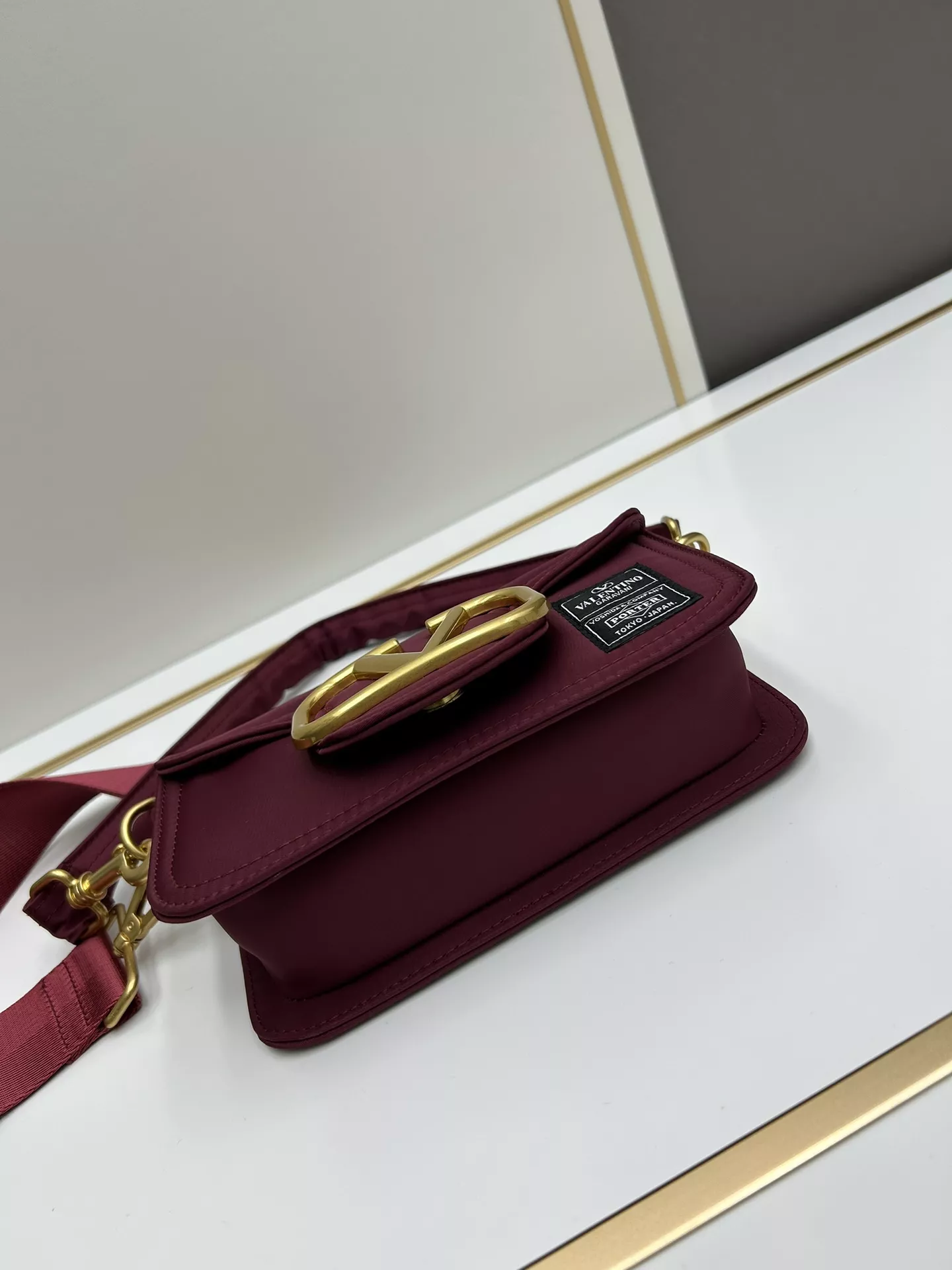 Stylish 2662 Valentino AAA Quality Shoulder Bags For Women