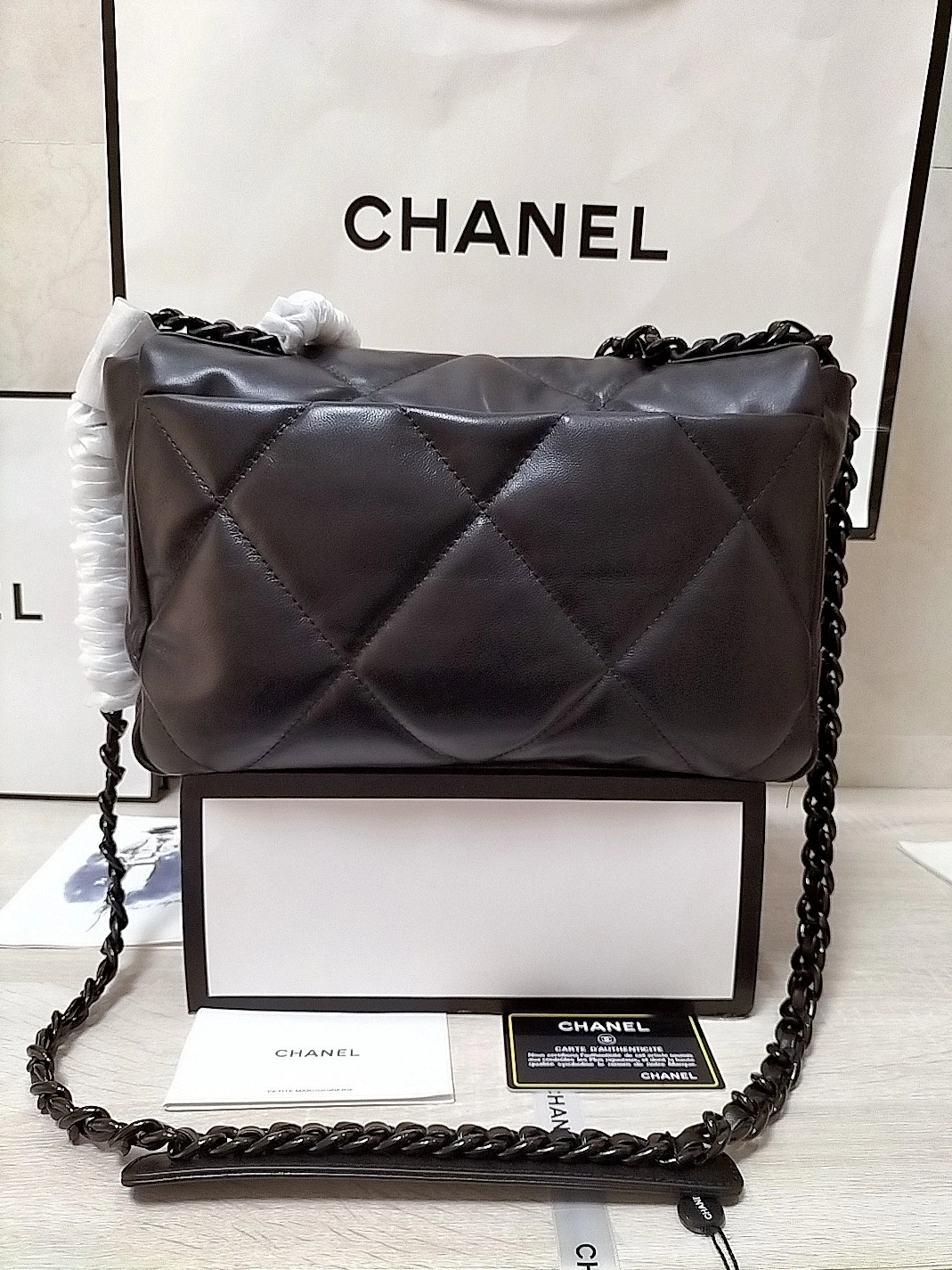 Stylish 2687 Chanel AAA Quality Messenger Bags For Women