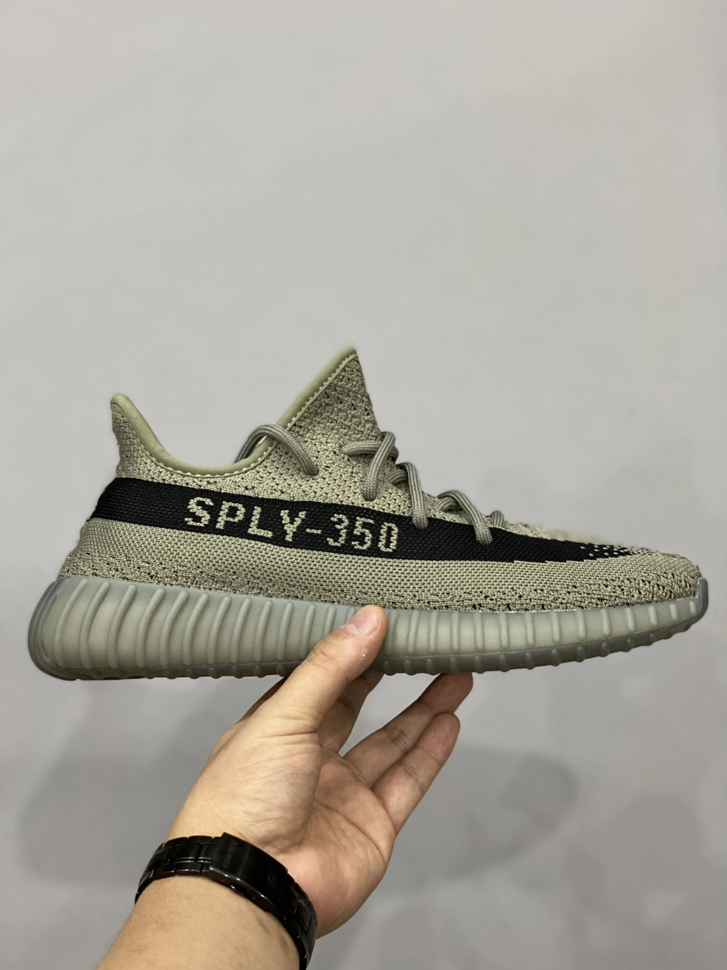 Stylish 2769 Adidas Yeezy Shoes For Men