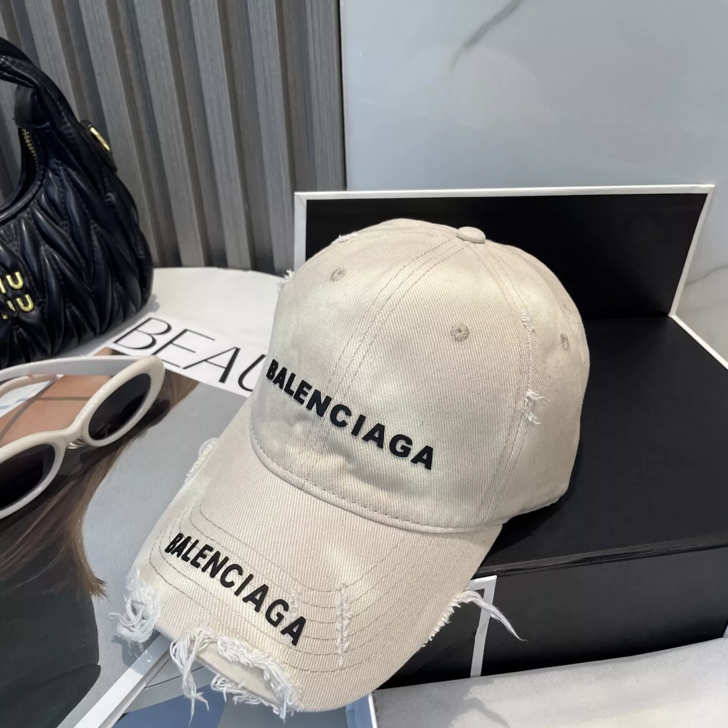 Stylish 2781 Balenciaga Caps
