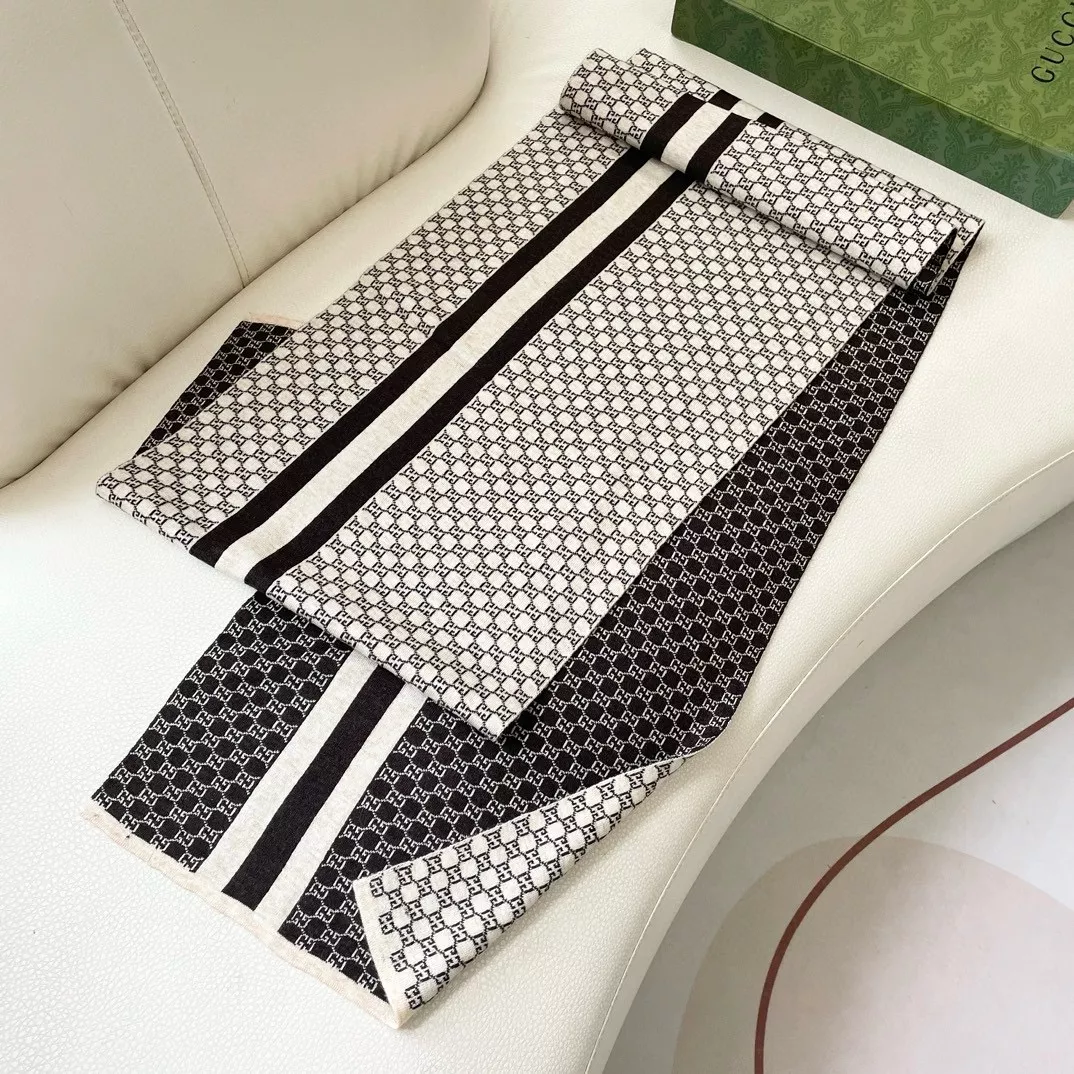 Stylish 2982 Gucci Scarf For Women