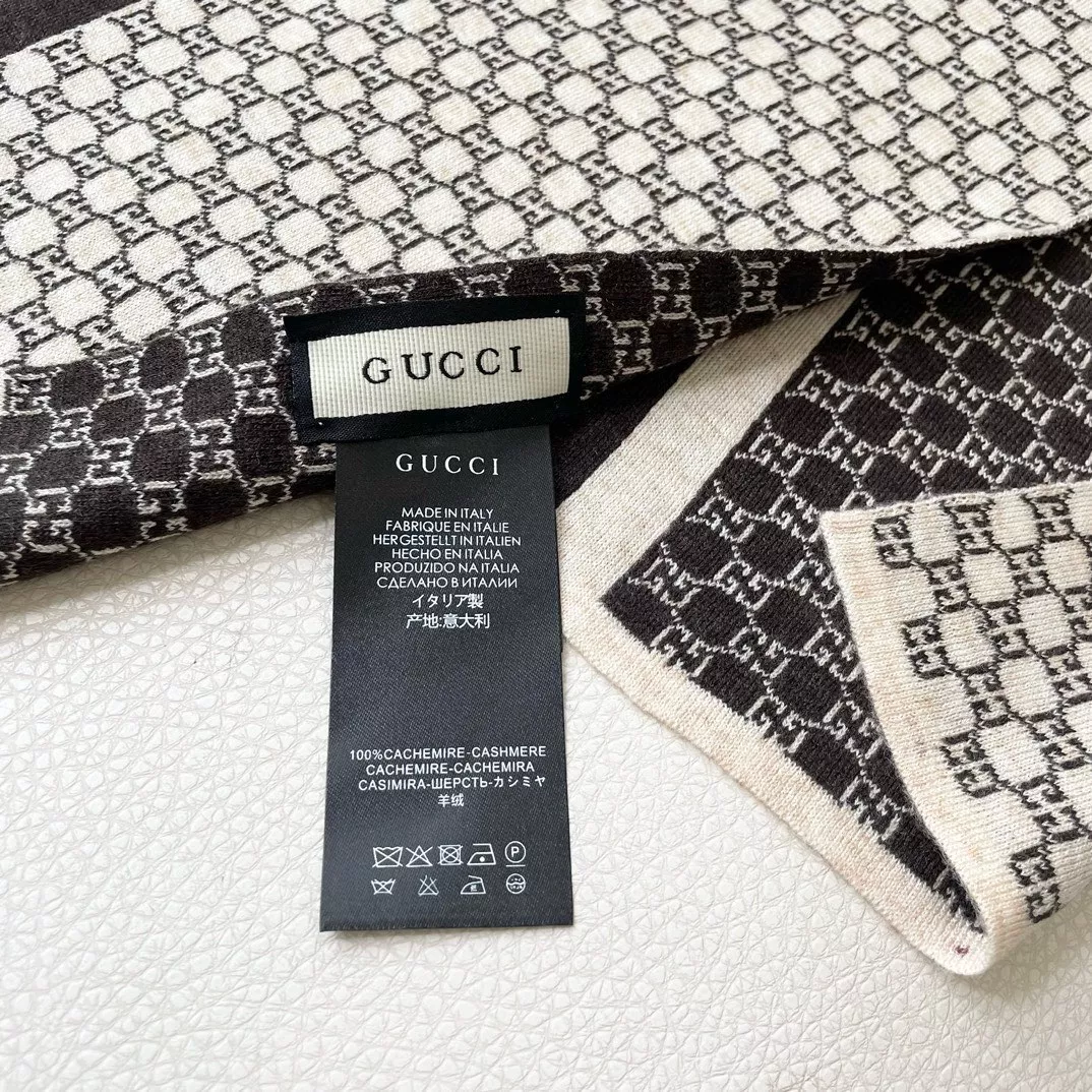 Stylish 2982 Gucci Scarf For Women