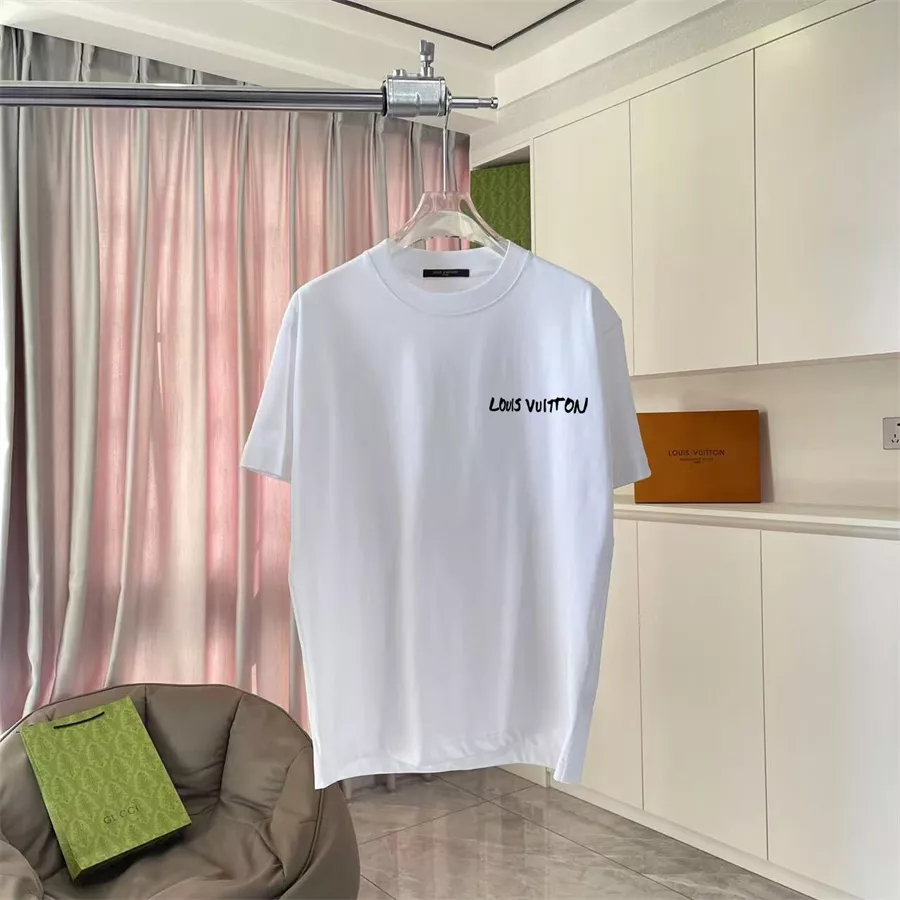 Stylish 3021 Louis Vuitton LV T-Shirts Short Sleeved For Unisex