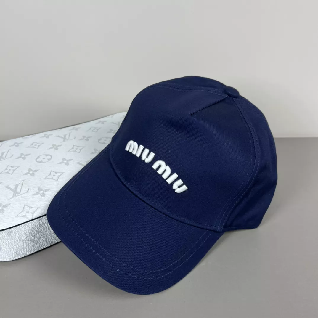 Stylish 3037 MIU MIU Caps