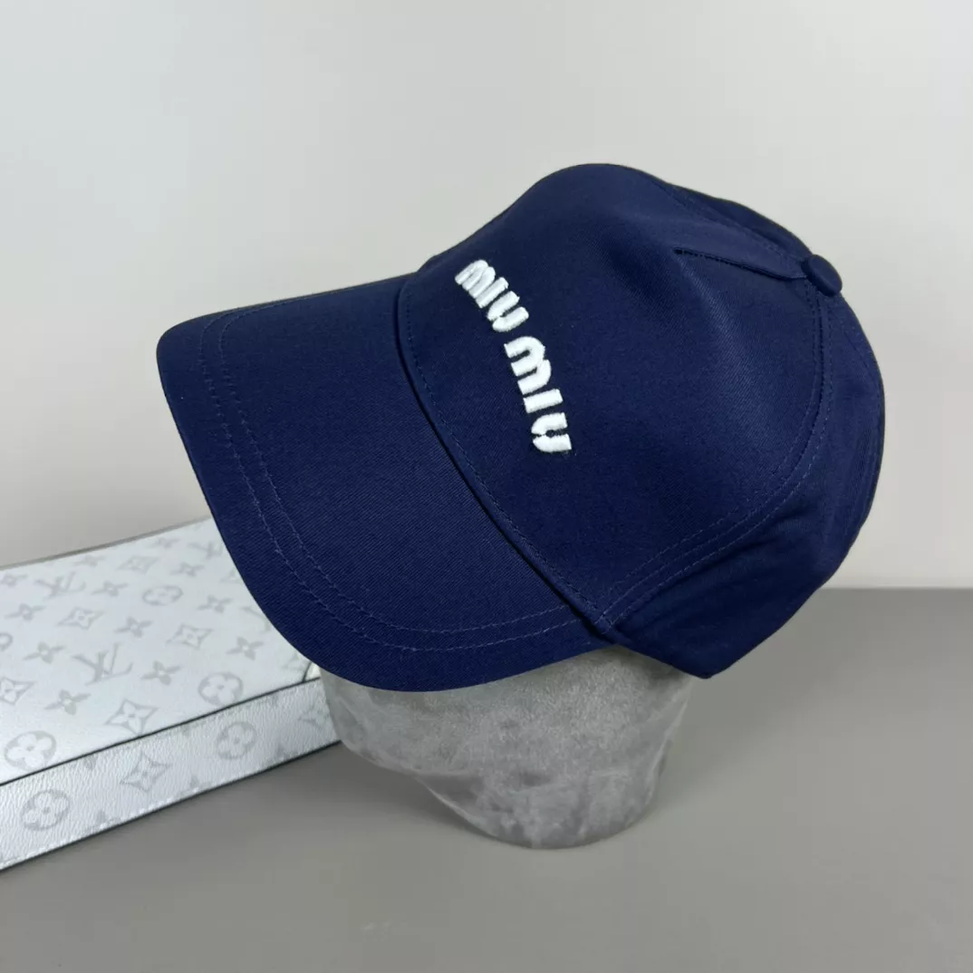 Stylish 3037 MIU MIU Caps