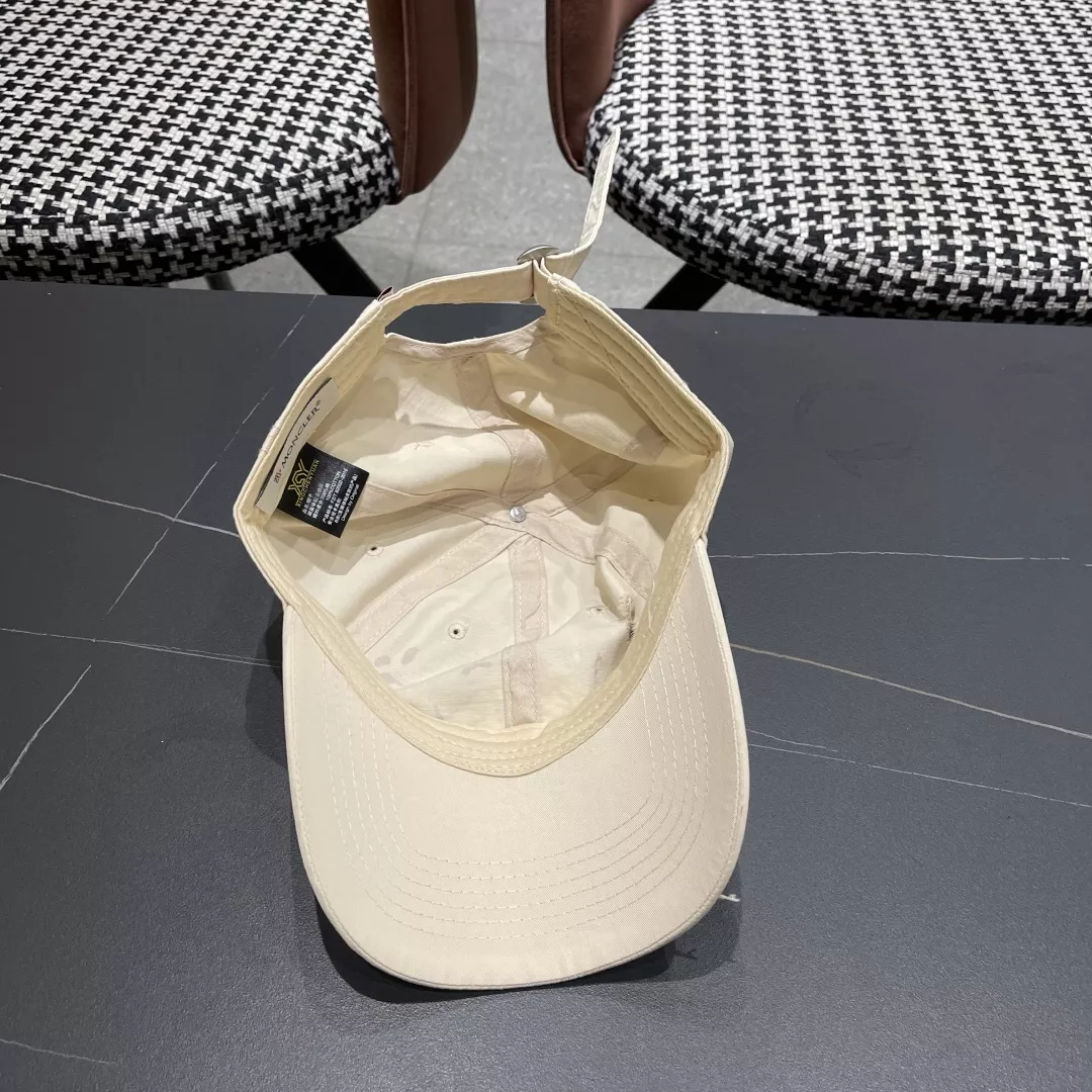 Stylish 3155 Moncler Caps