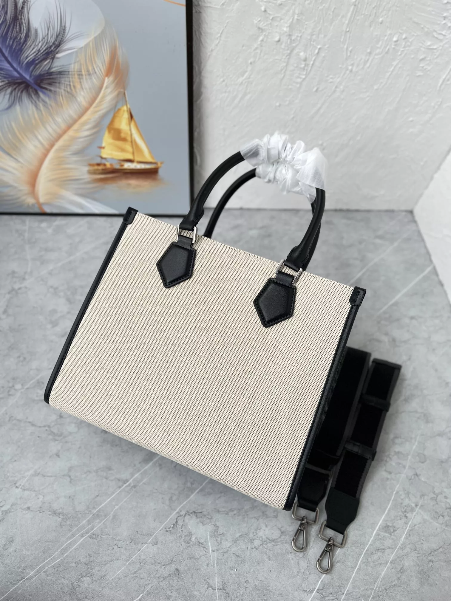 Stylish 3416 Dolce & Gabbana AAA Quality Handbags For Women