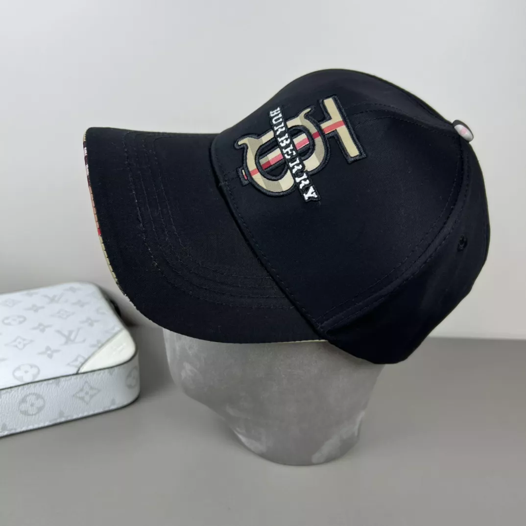 Stylish 3436 Burberry Caps