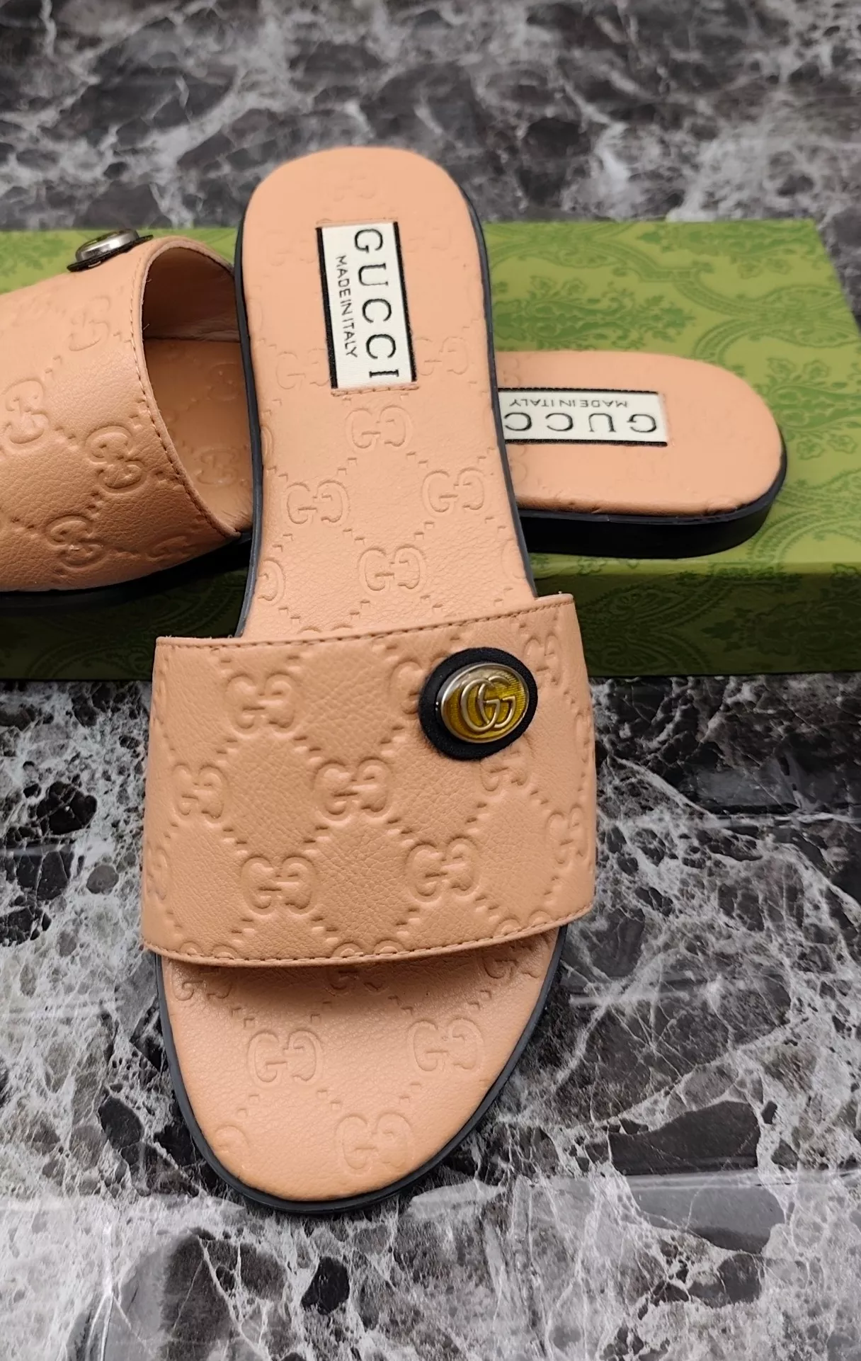 Stylish 3579 Gucci Slippers For Women